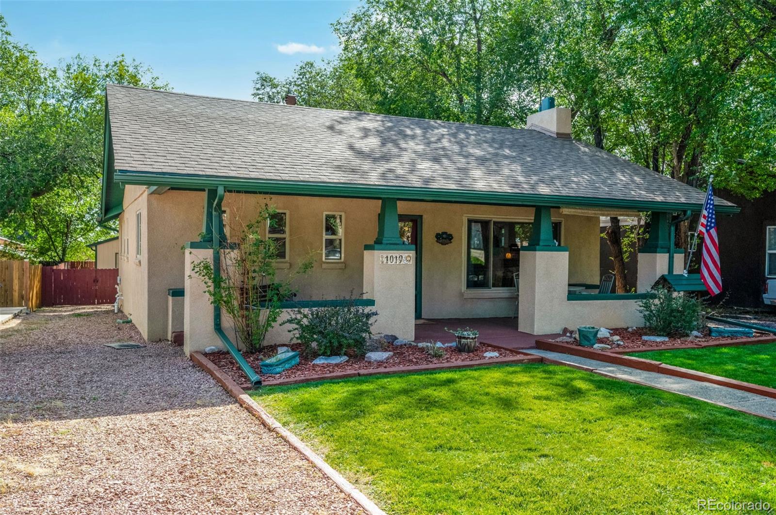 MLS Image #2 for 1019  market street,colorado springs, Colorado