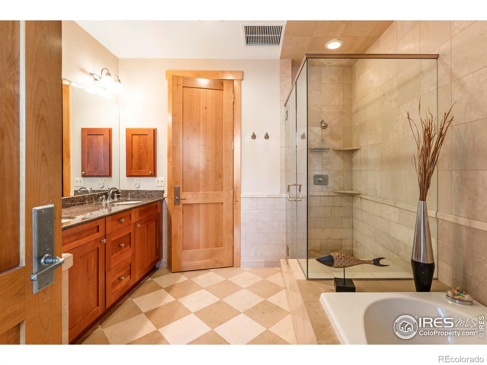 MLS Image #22 for 1301  canyon boulevard,boulder, Colorado