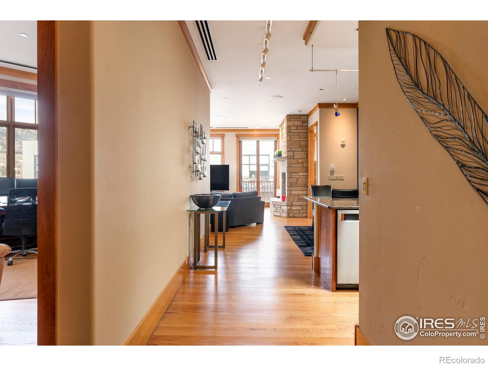 MLS Image #4 for 1301  canyon boulevard,boulder, Colorado