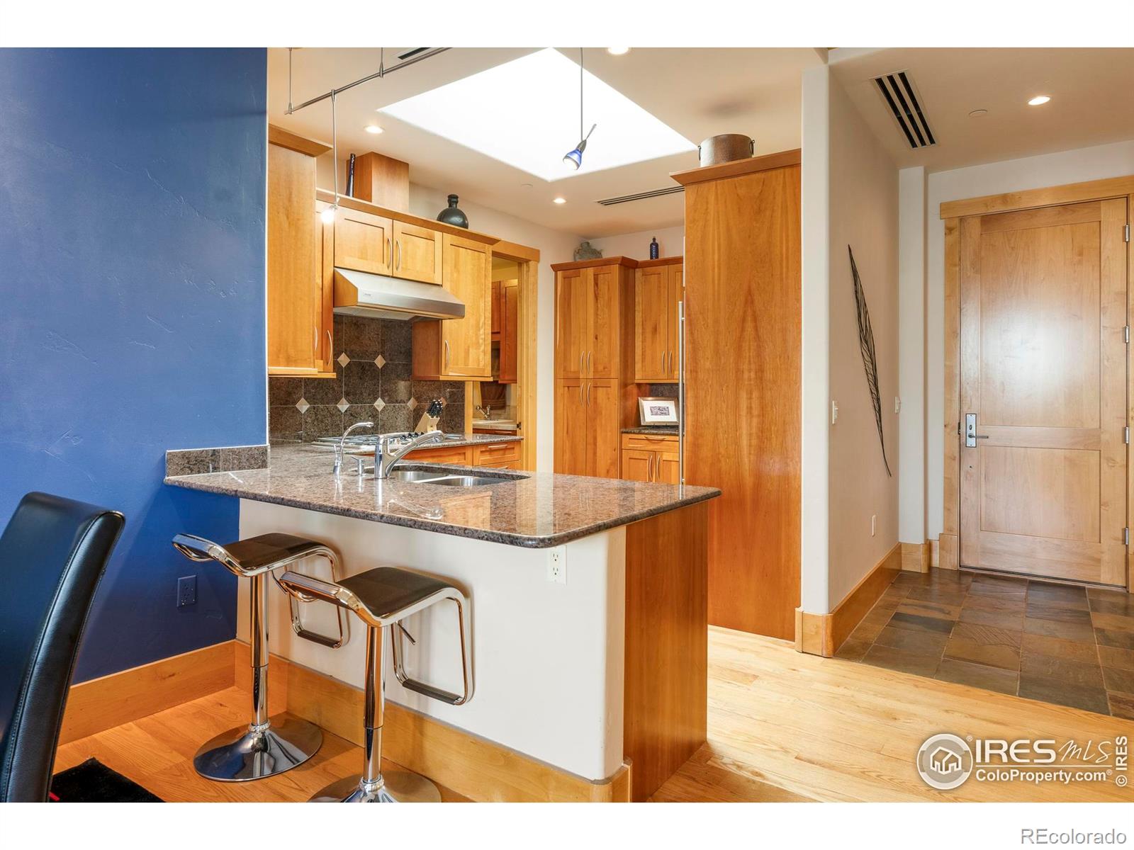 MLS Image #5 for 1301  canyon boulevard,boulder, Colorado