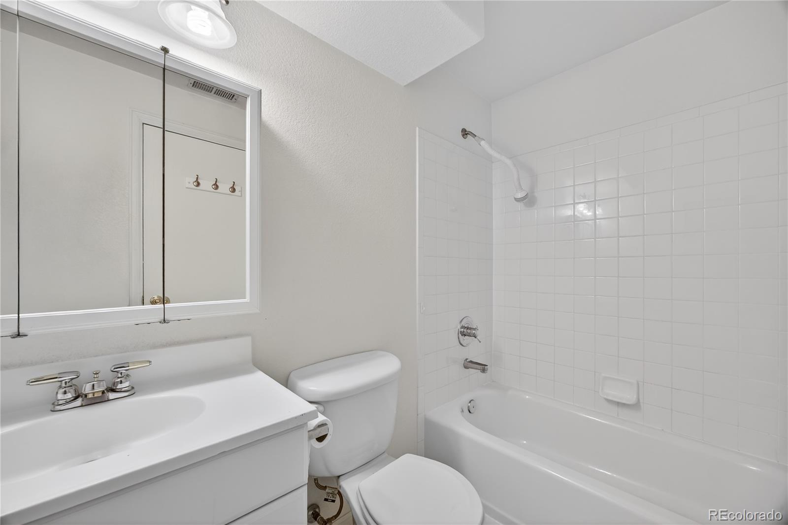 MLS Image #21 for 2172 e 97th drive,thornton, Colorado