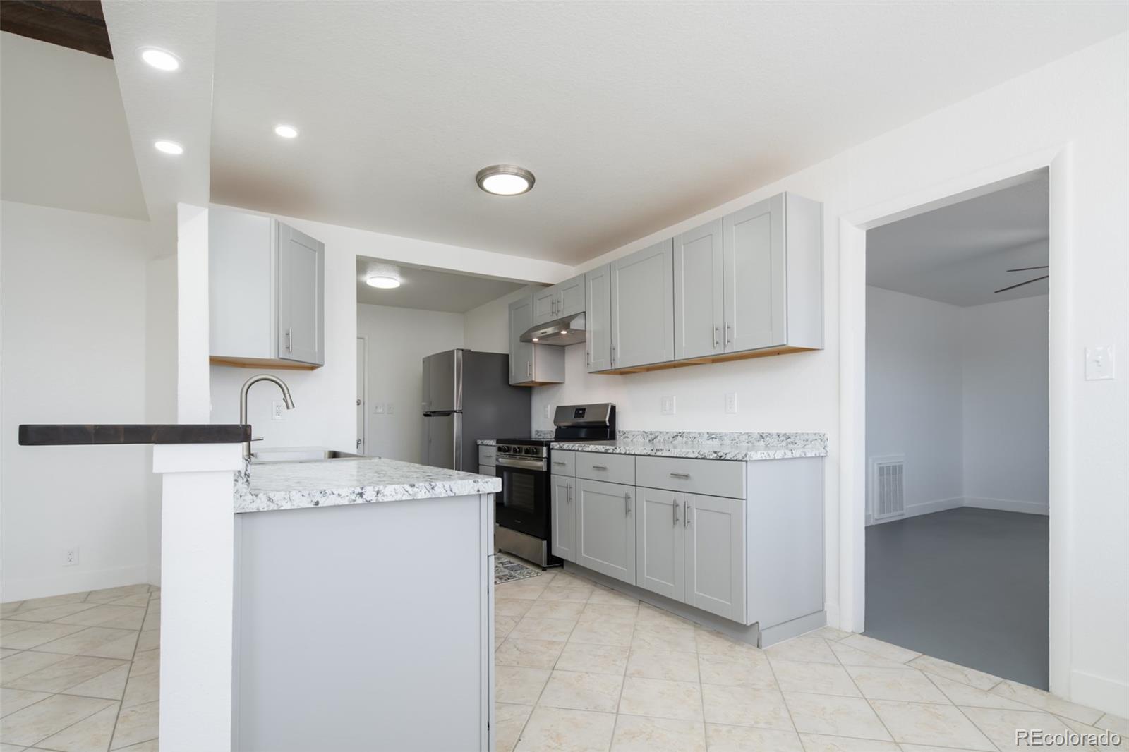 MLS Image #11 for 8771  essex street,denver, Colorado
