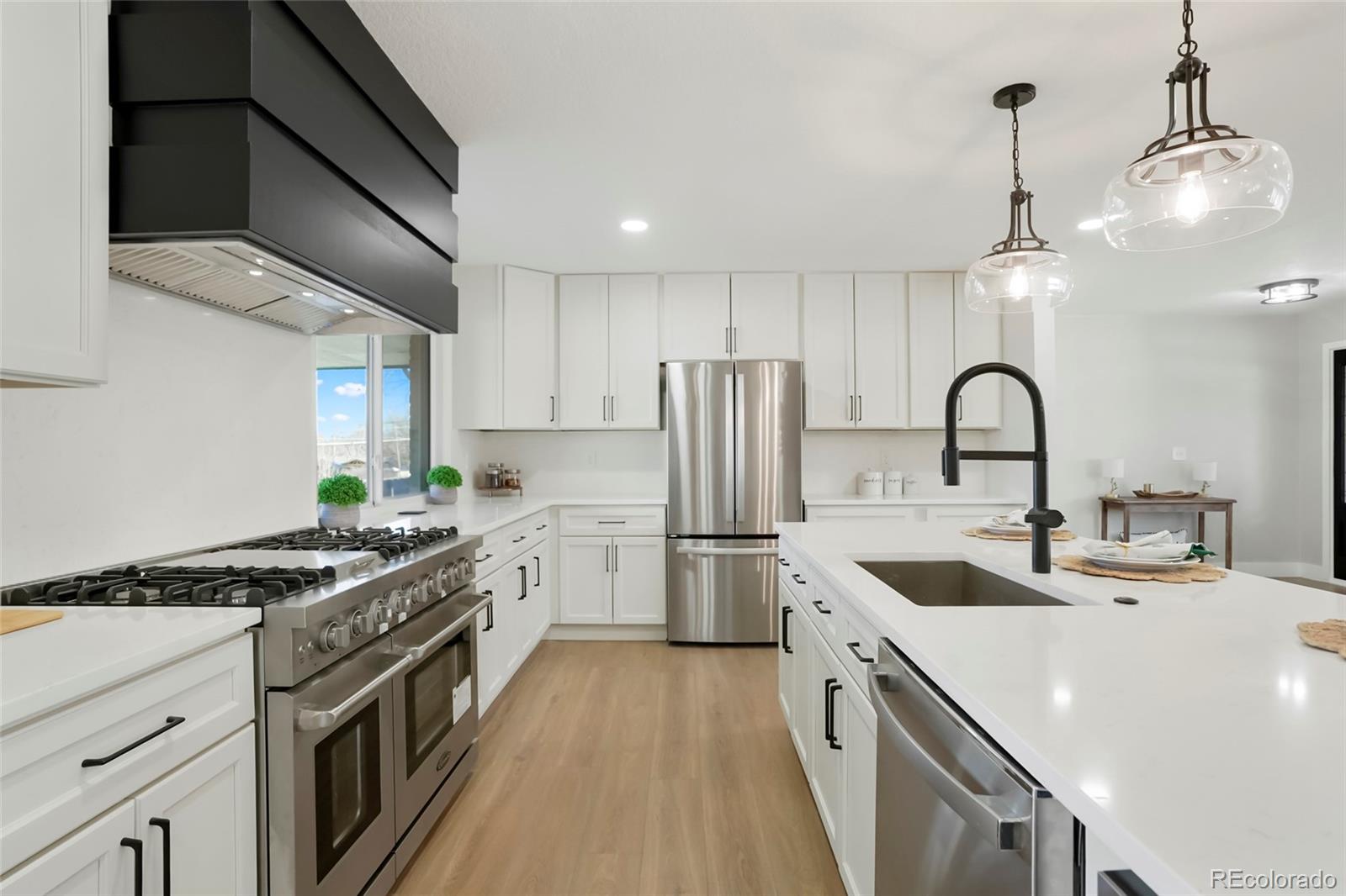 MLS Image #10 for 7310 s sheridan court,littleton, Colorado