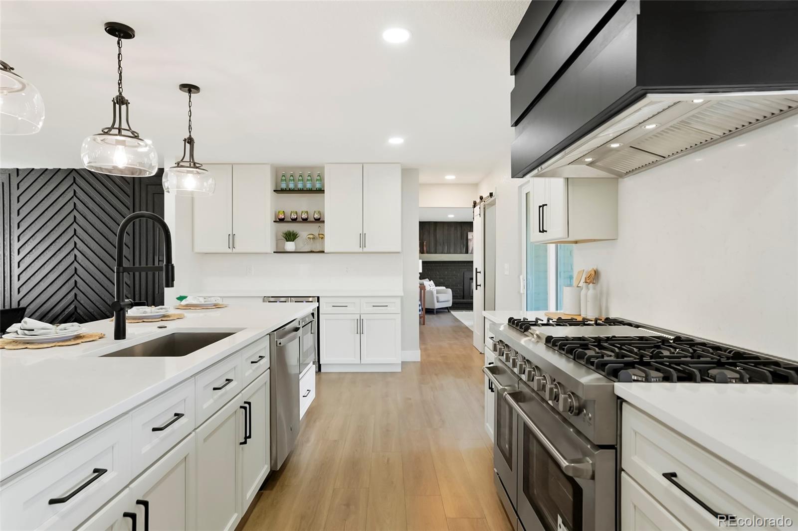 MLS Image #11 for 7310 s sheridan court,littleton, Colorado