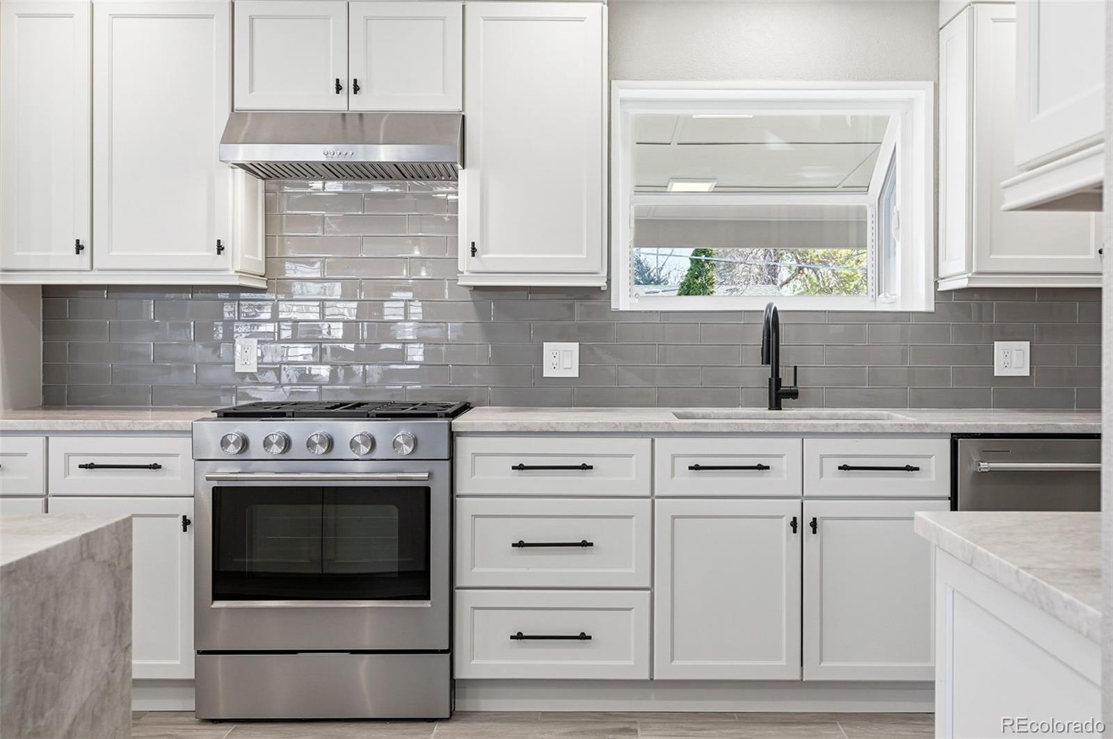 MLS Image #14 for 6040  taft court,arvada, Colorado