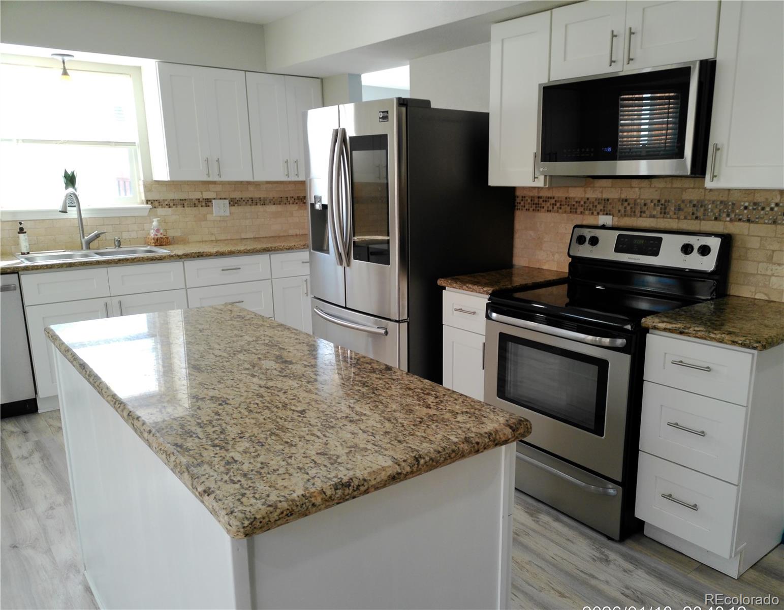 MLS Image #11 for 2630  kenton green court,colorado springs, Colorado