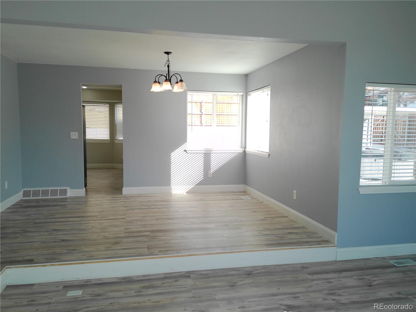 MLS Image #5 for 2630  kenton green court,colorado springs, Colorado