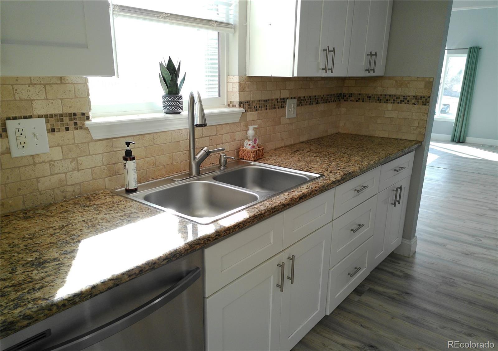 MLS Image #7 for 2630  kenton green court,colorado springs, Colorado