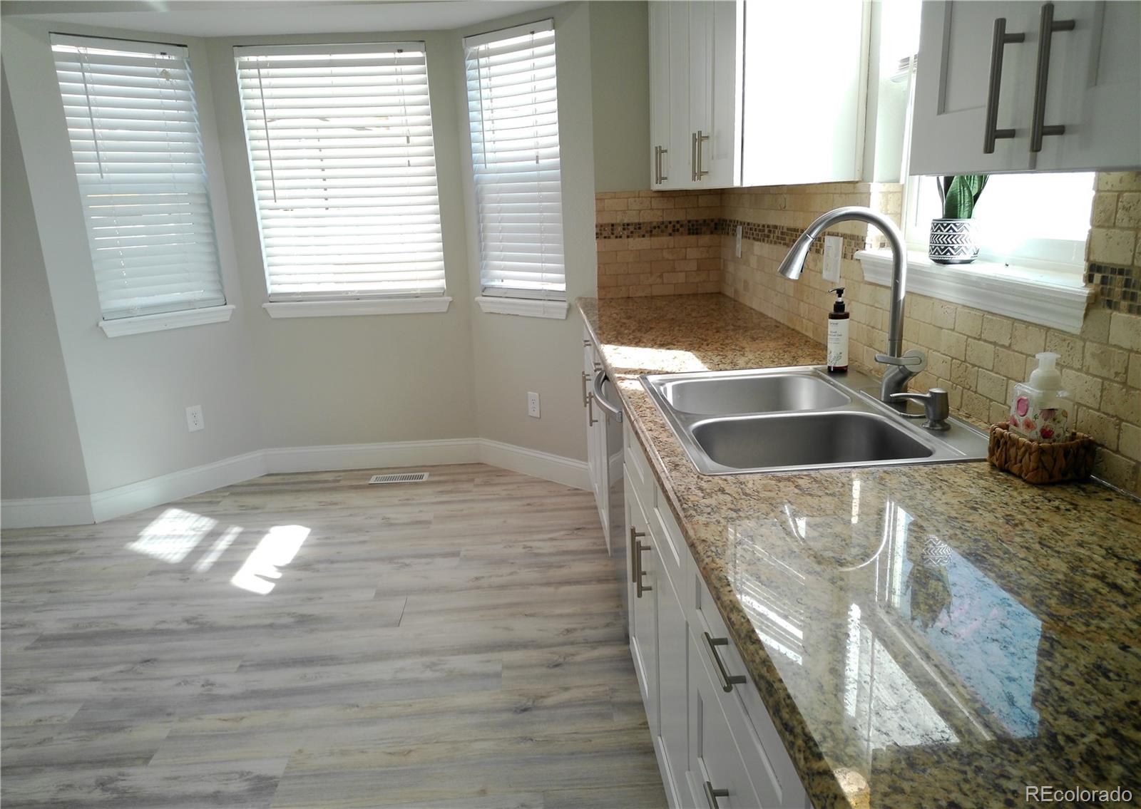 MLS Image #8 for 2630  kenton green court,colorado springs, Colorado