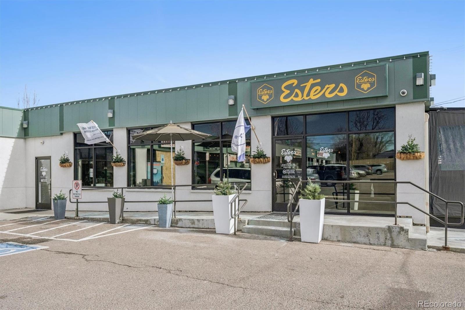 MLS Image #37 for 1564 s ivy street,denver, Colorado