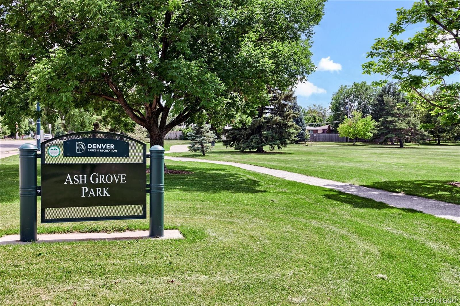 MLS Image #38 for 1564 s ivy street,denver, Colorado
