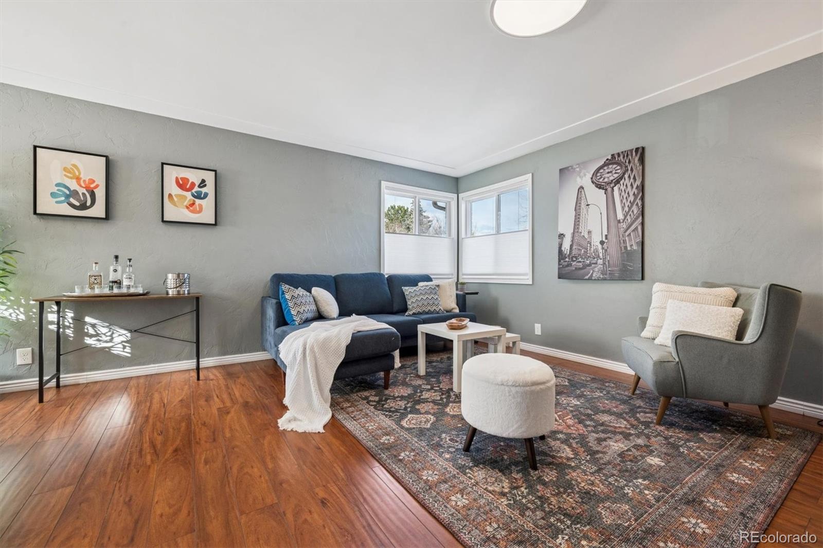 MLS Image #5 for 1564 s ivy street,denver, Colorado