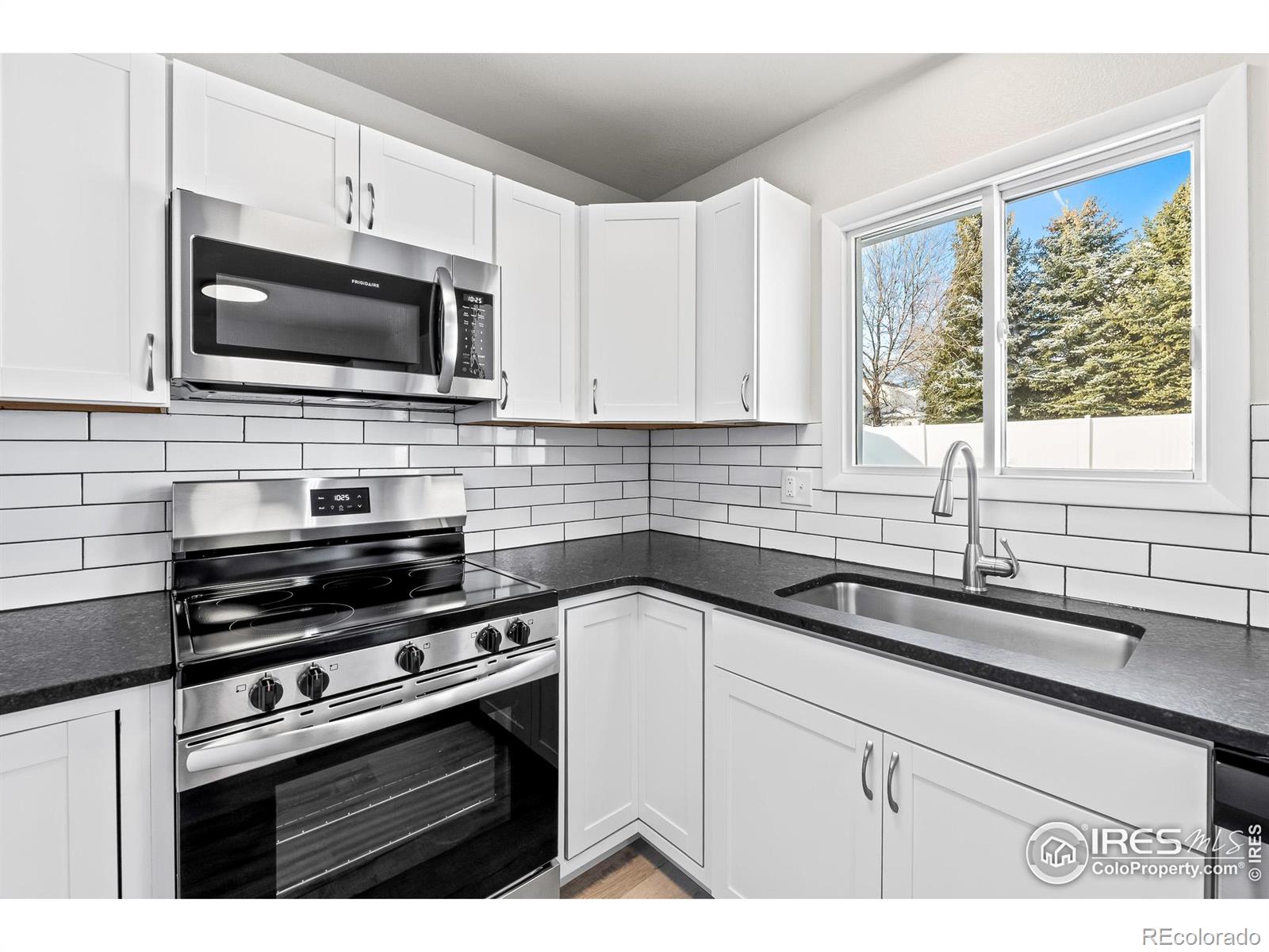 MLS Image #8 for 913  50th avenue,greeley, Colorado