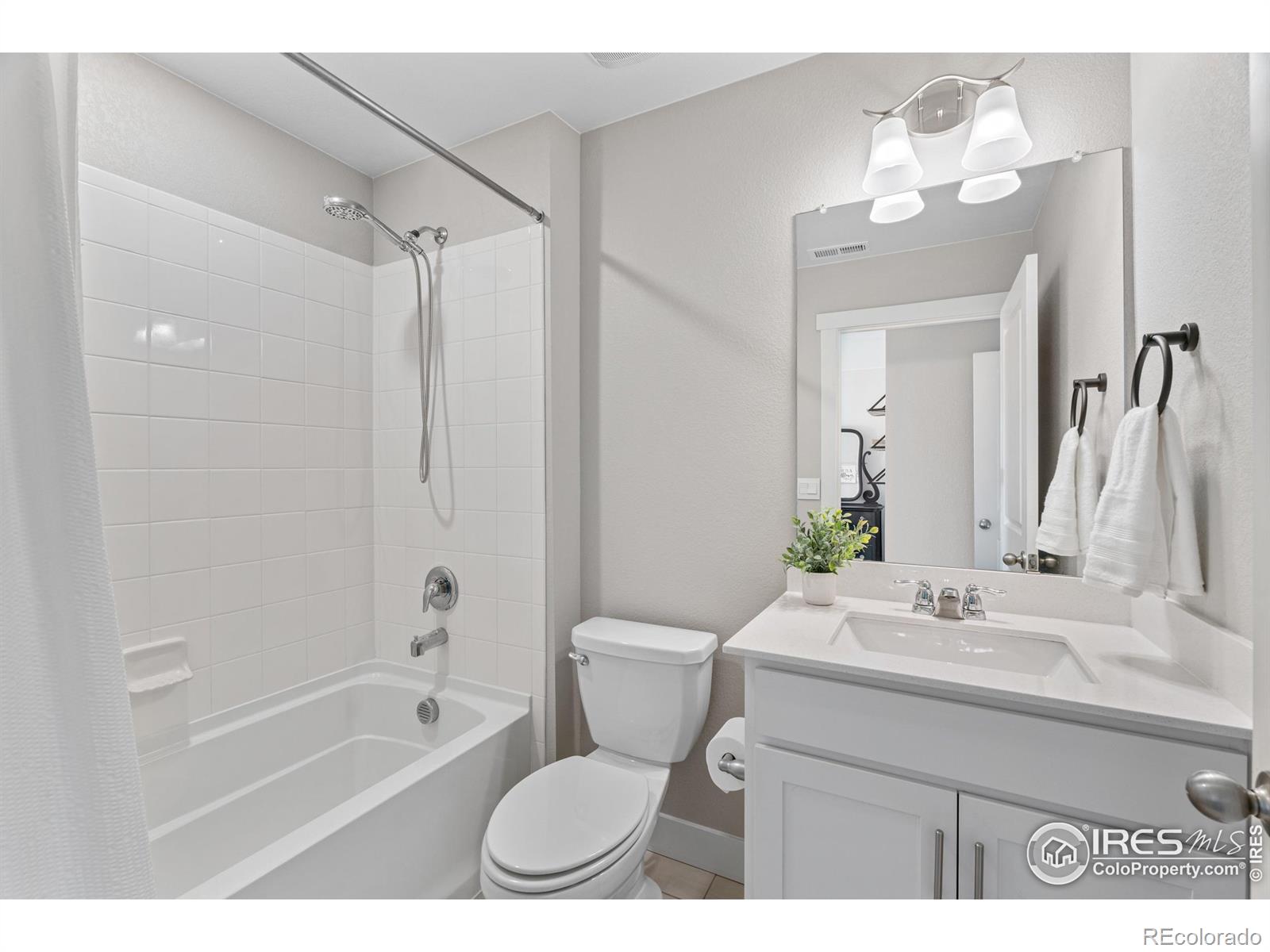 MLS Image #20 for 1588  westport avenue,berthoud, Colorado