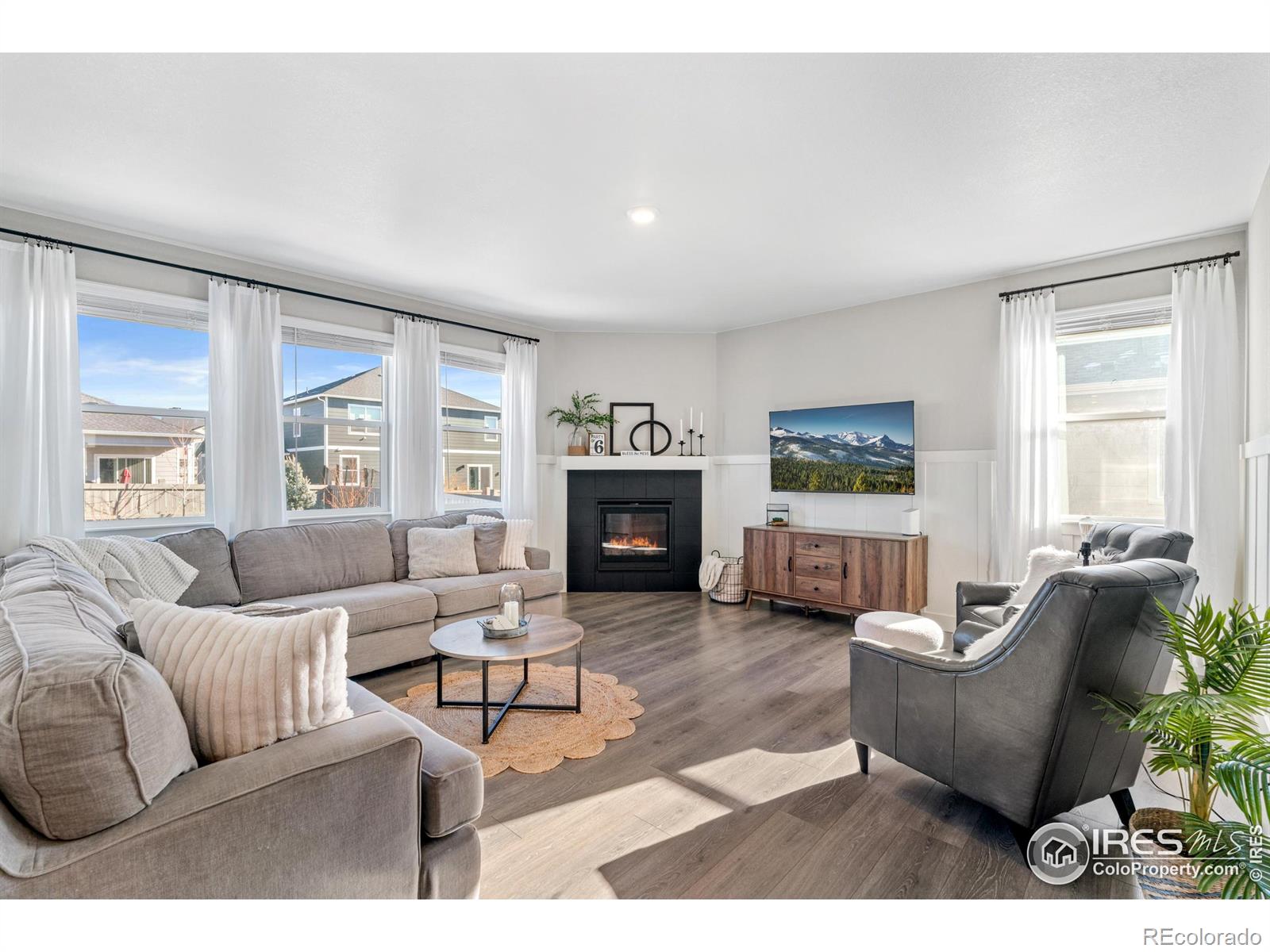 MLS Image #3 for 1588  westport avenue,berthoud, Colorado