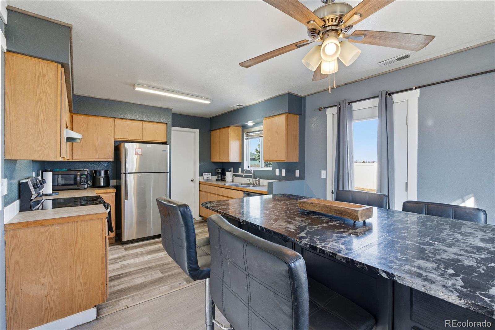 MLS Image #8 for 921 e 24th street road,greeley, Colorado