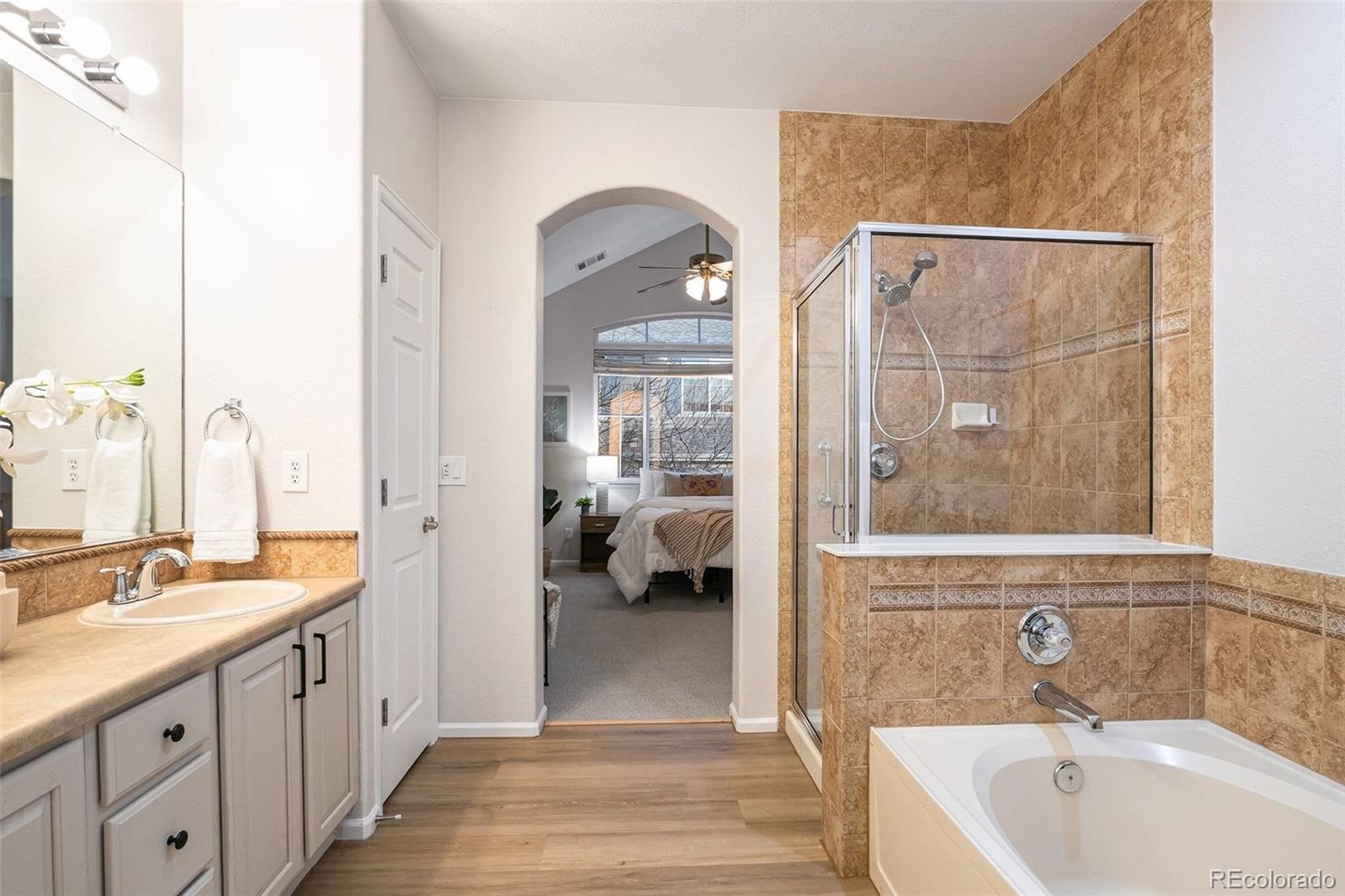 MLS Image #26 for 11360  navajo circle b,denver, Colorado