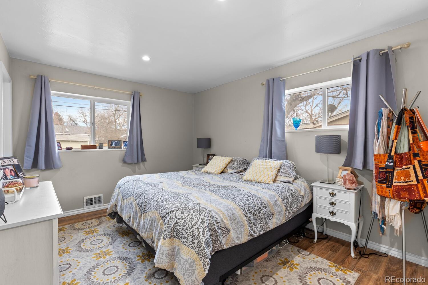 MLS Image #15 for 3106 s wolff street,denver, Colorado