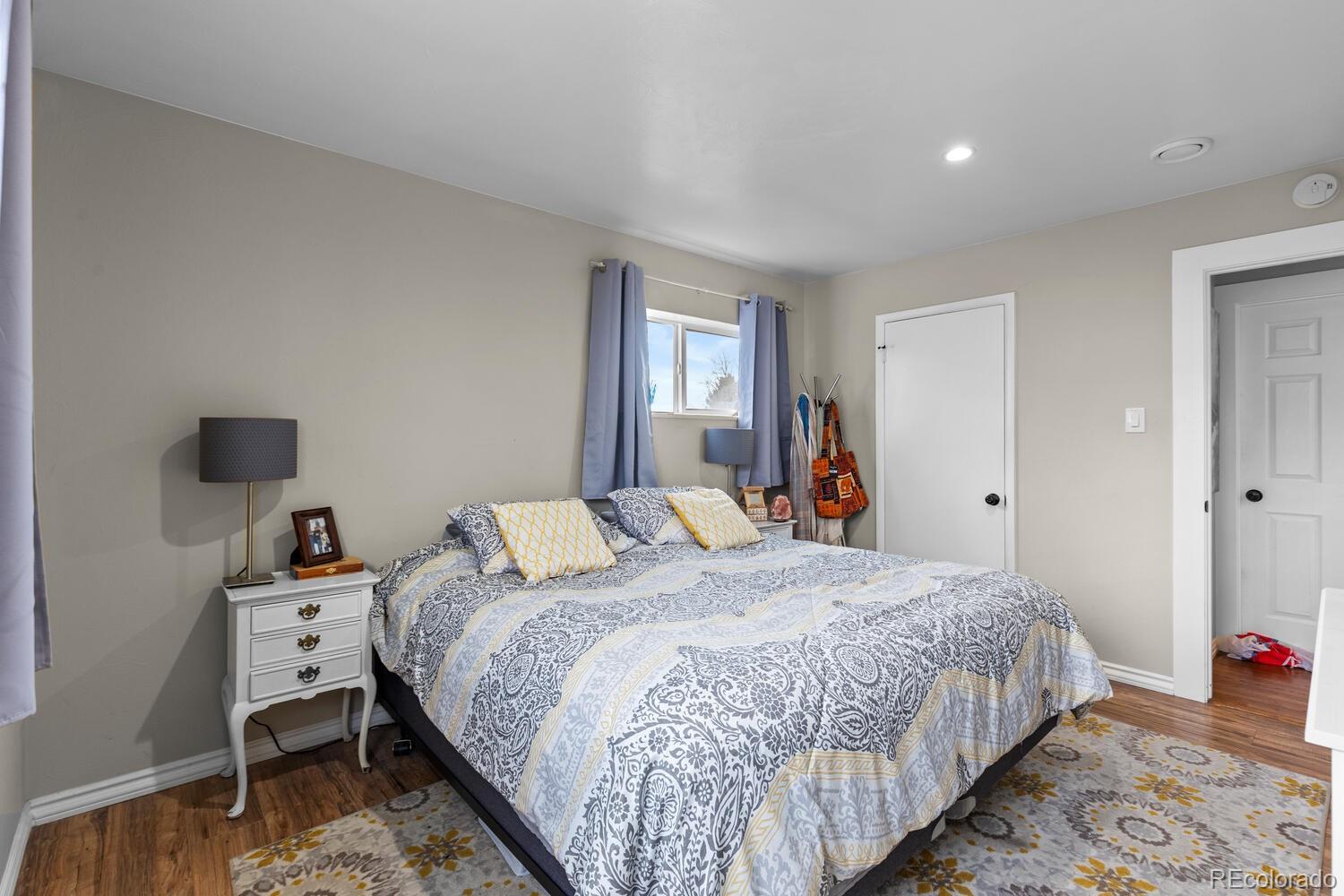 MLS Image #17 for 3106 s wolff street,denver, Colorado