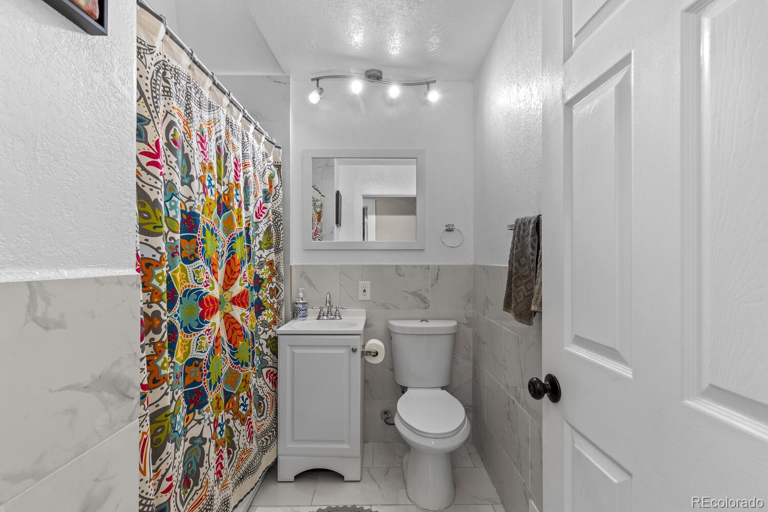 MLS Image #20 for 3106 s wolff street,denver, Colorado