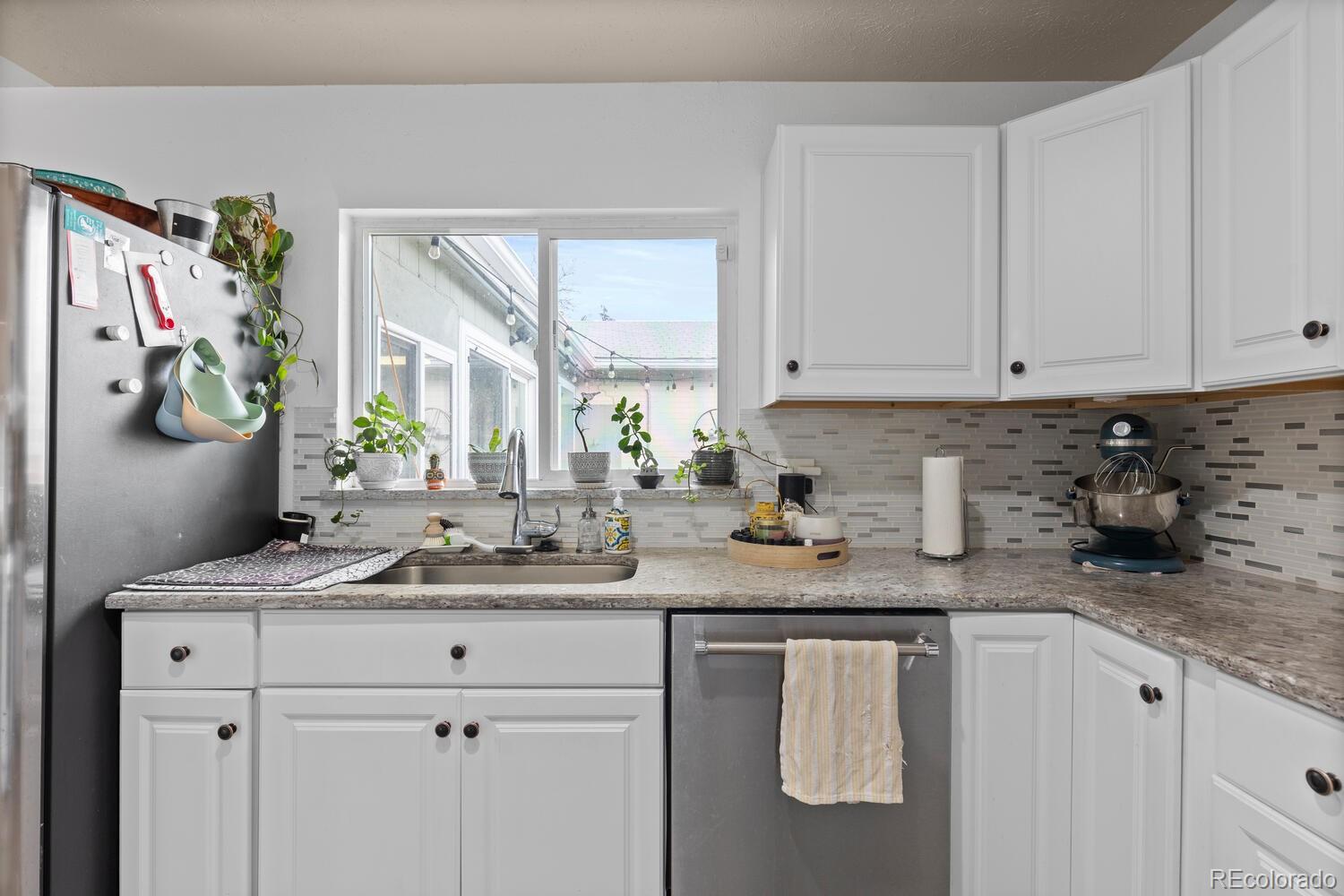 MLS Image #7 for 3106 s wolff street,denver, Colorado