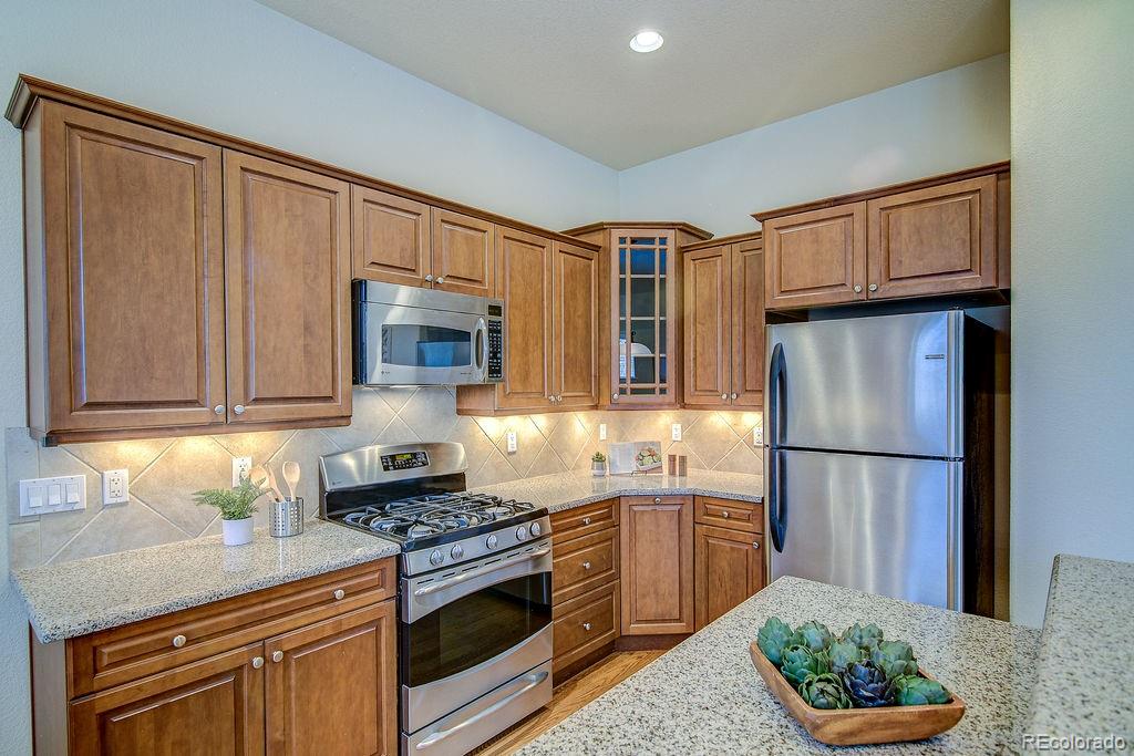 MLS Image #10 for 8588 w quarles place,littleton, Colorado