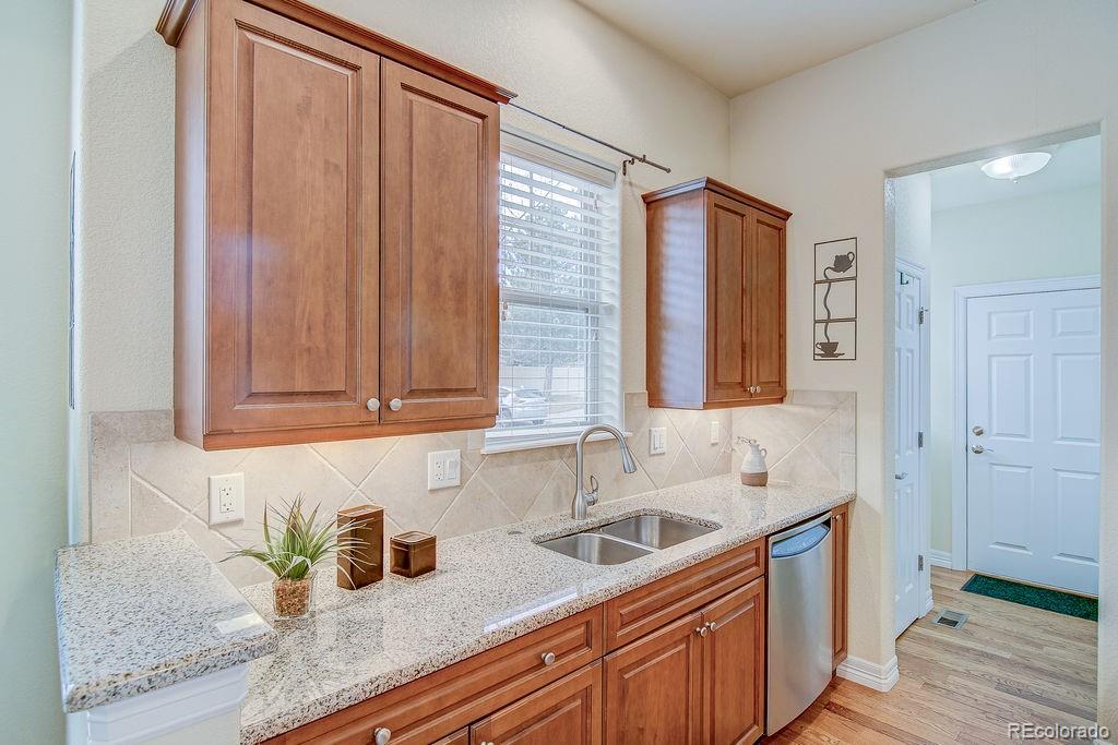MLS Image #12 for 8588 w quarles place,littleton, Colorado