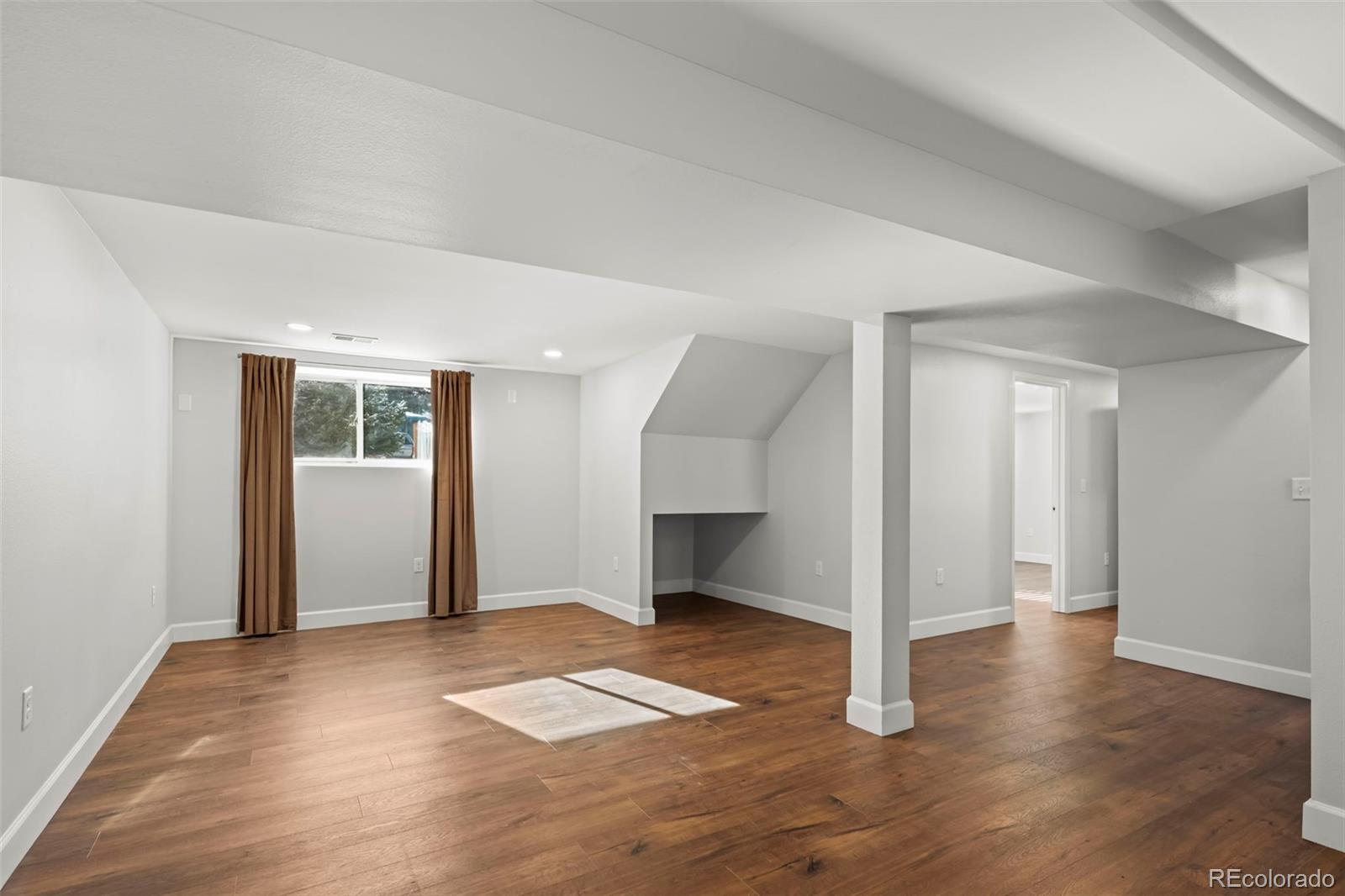 MLS Image #11 for 8213  adams way,denver, Colorado