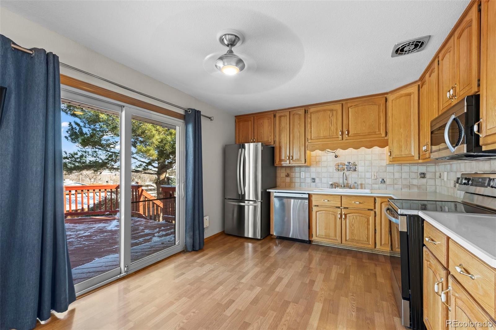 MLS Image #5 for 8213  adams way,denver, Colorado