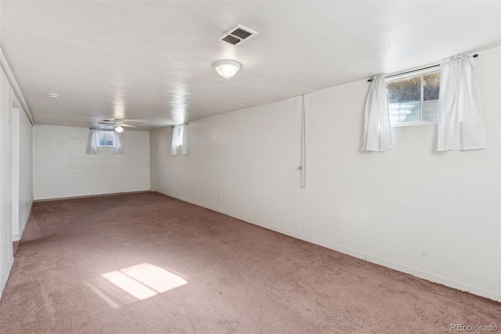 MLS Image #14 for 1951 s dahlia street,denver, Colorado
