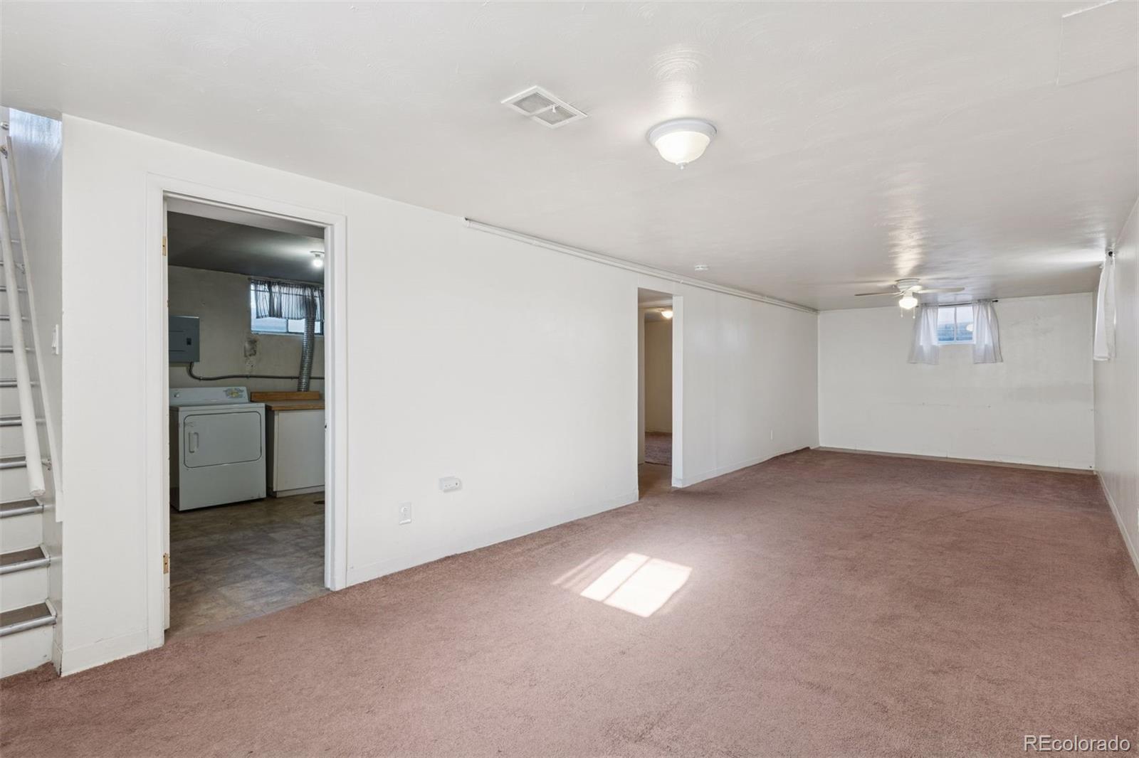 MLS Image #15 for 1951 s dahlia street,denver, Colorado