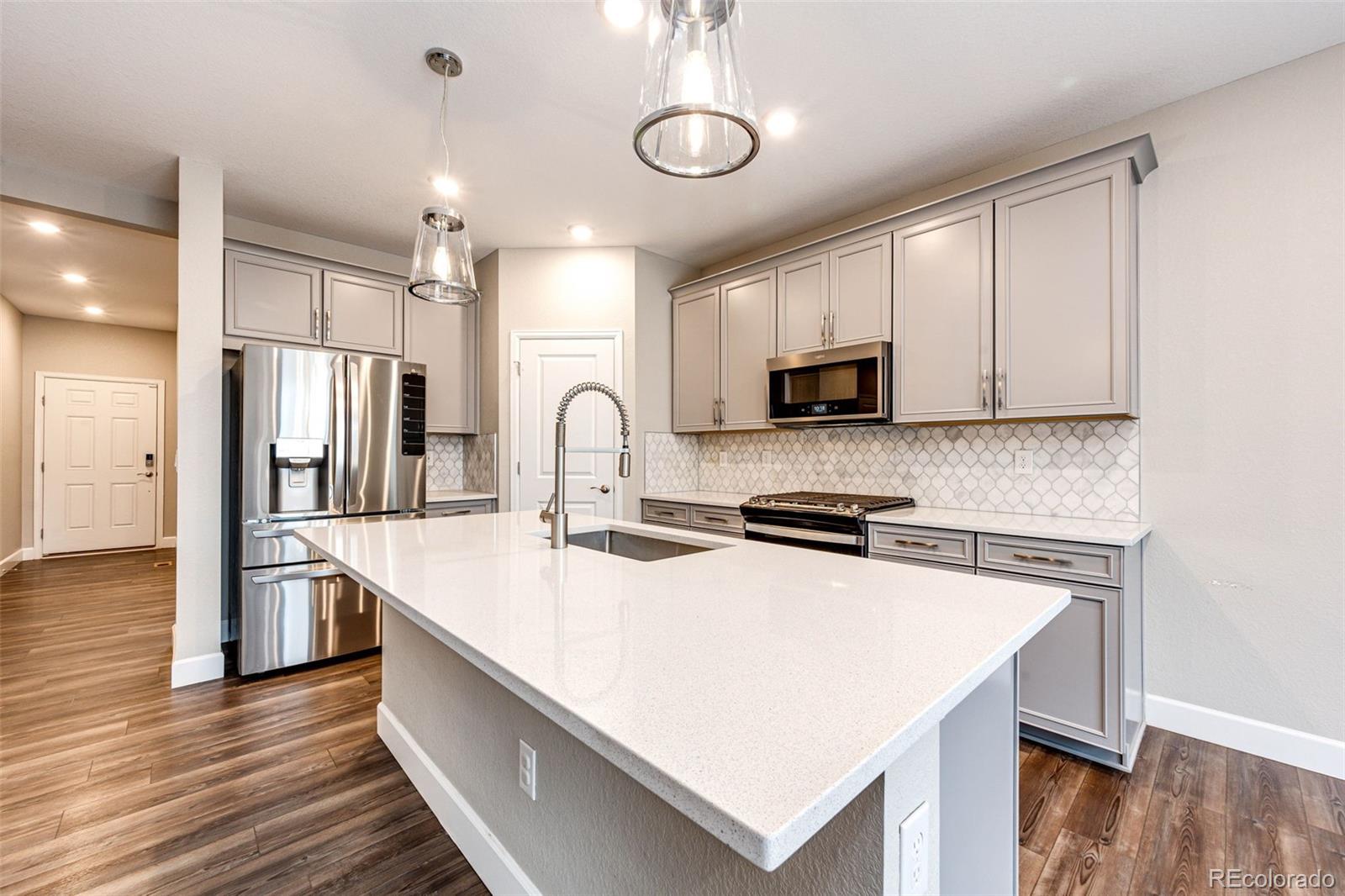 MLS Image #10 for 379  silver rock trail,castle rock, Colorado
