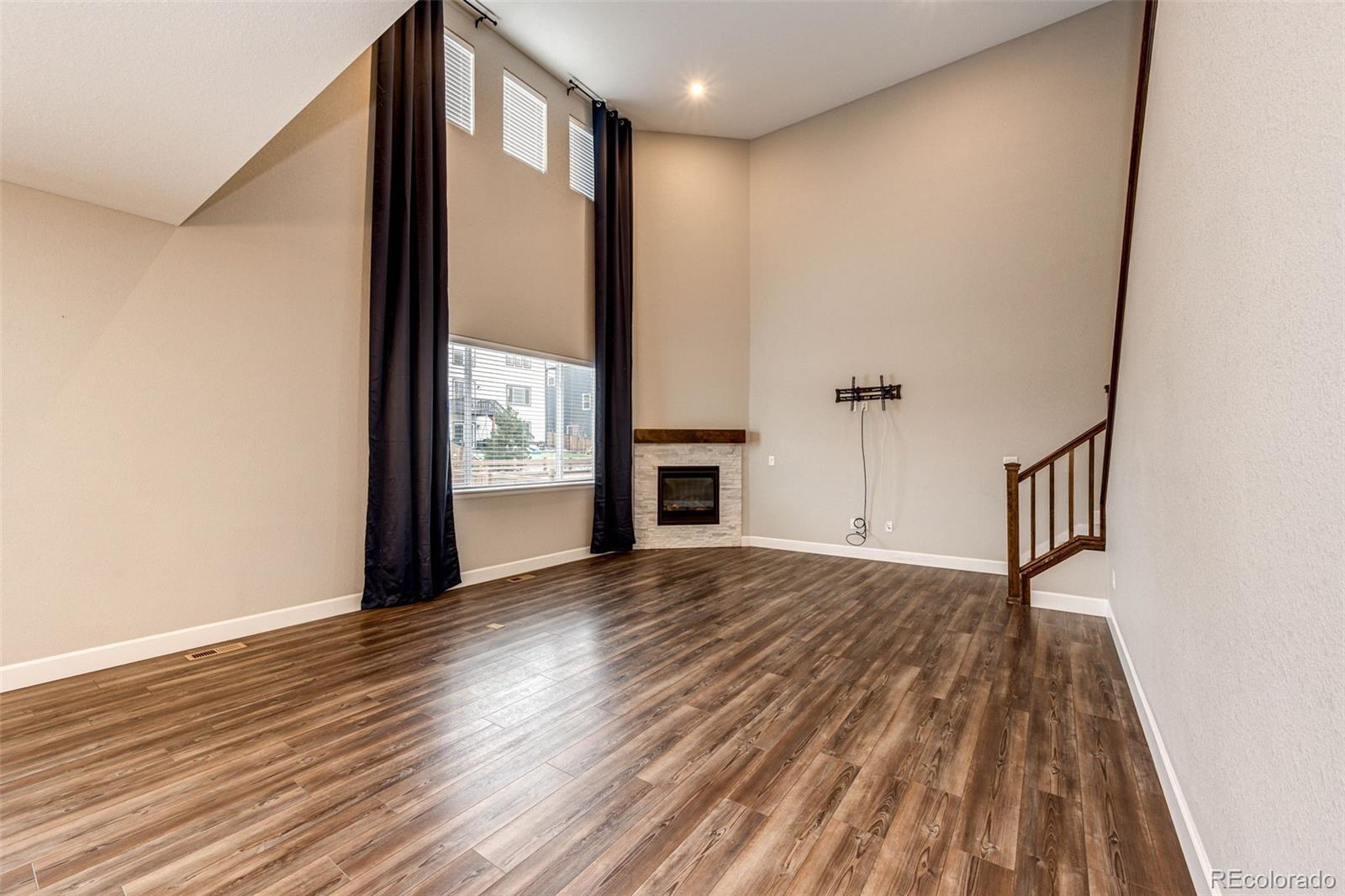 MLS Image #13 for 379  silver rock trail,castle rock, Colorado