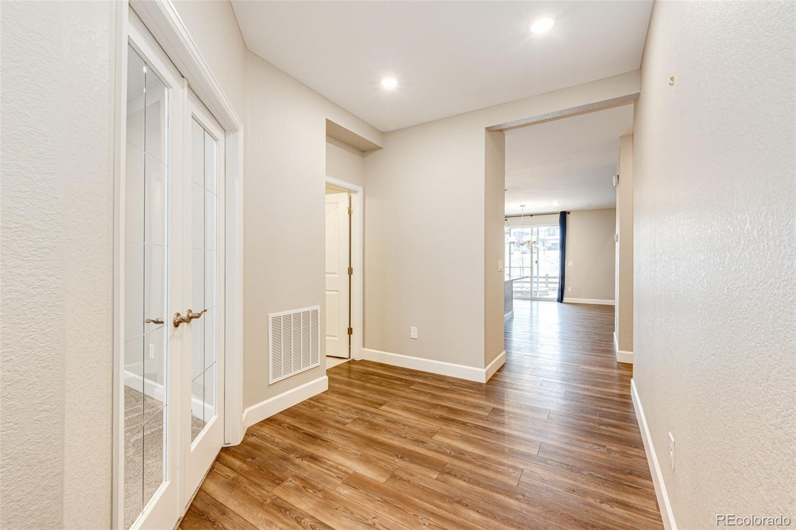 MLS Image #4 for 379  silver rock trail,castle rock, Colorado