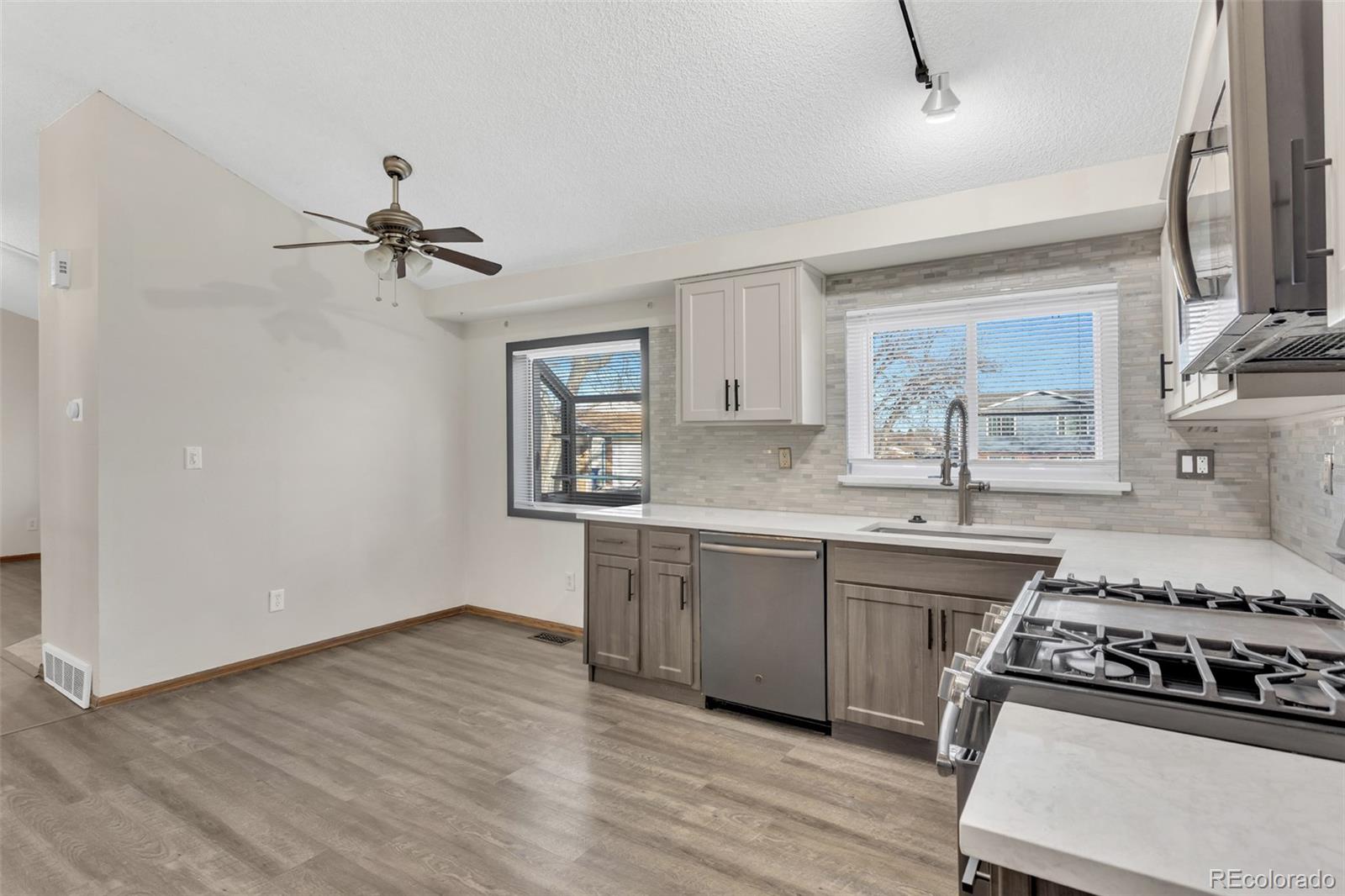 MLS Image #5 for 1311 s andes street,aurora, Colorado