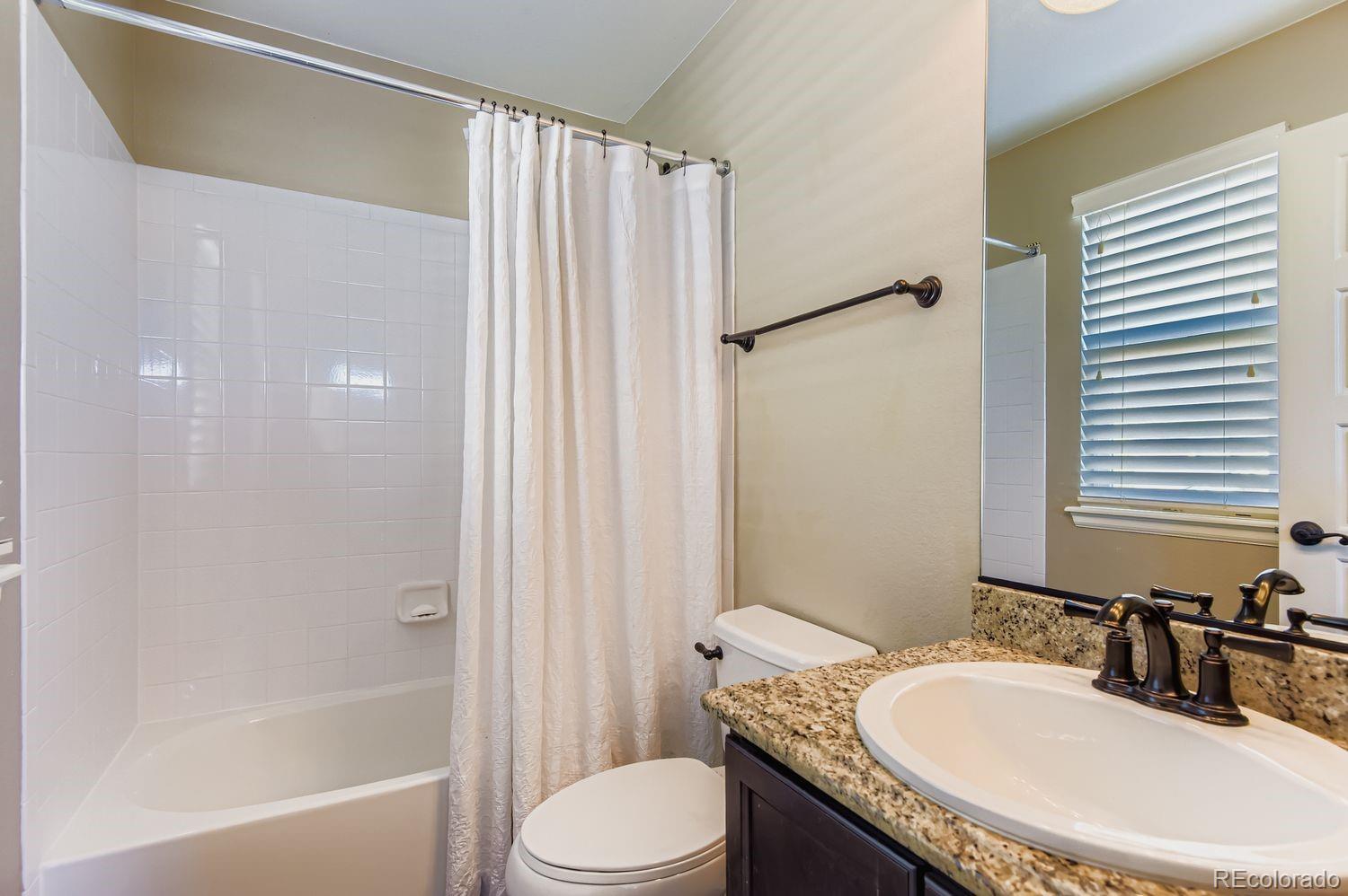 MLS Image #22 for 25481 e 2nd place,aurora, Colorado