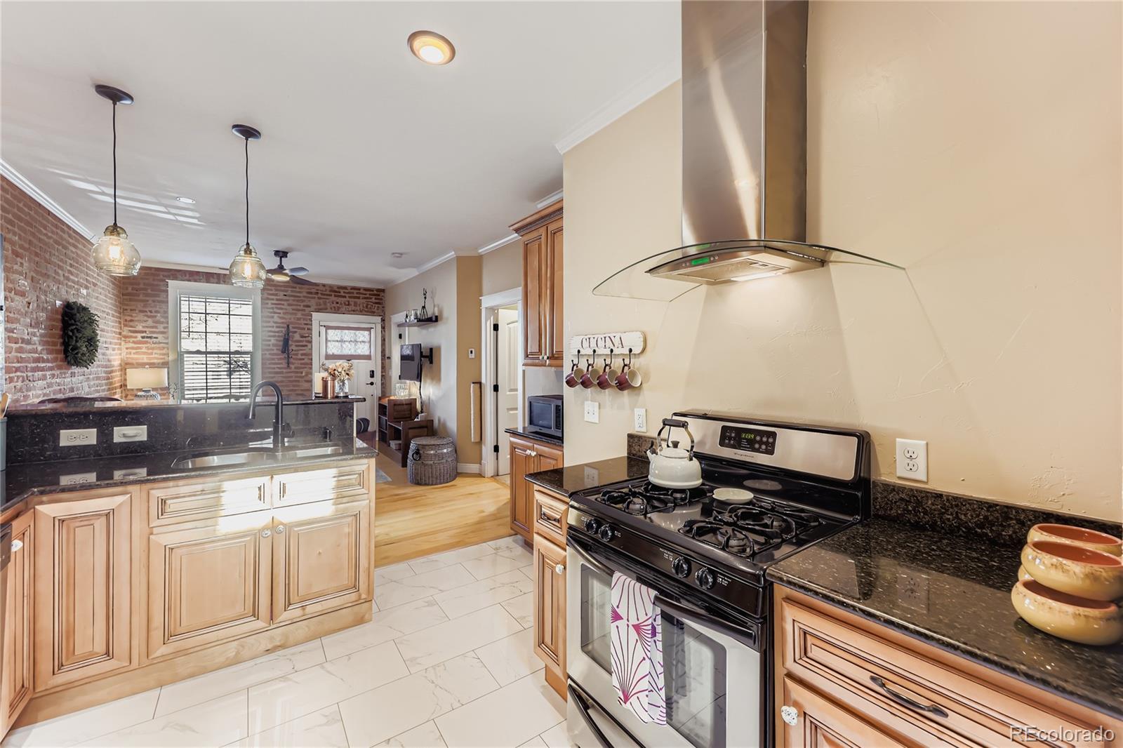 MLS Image #12 for 1618 e 24th avenue,denver, Colorado