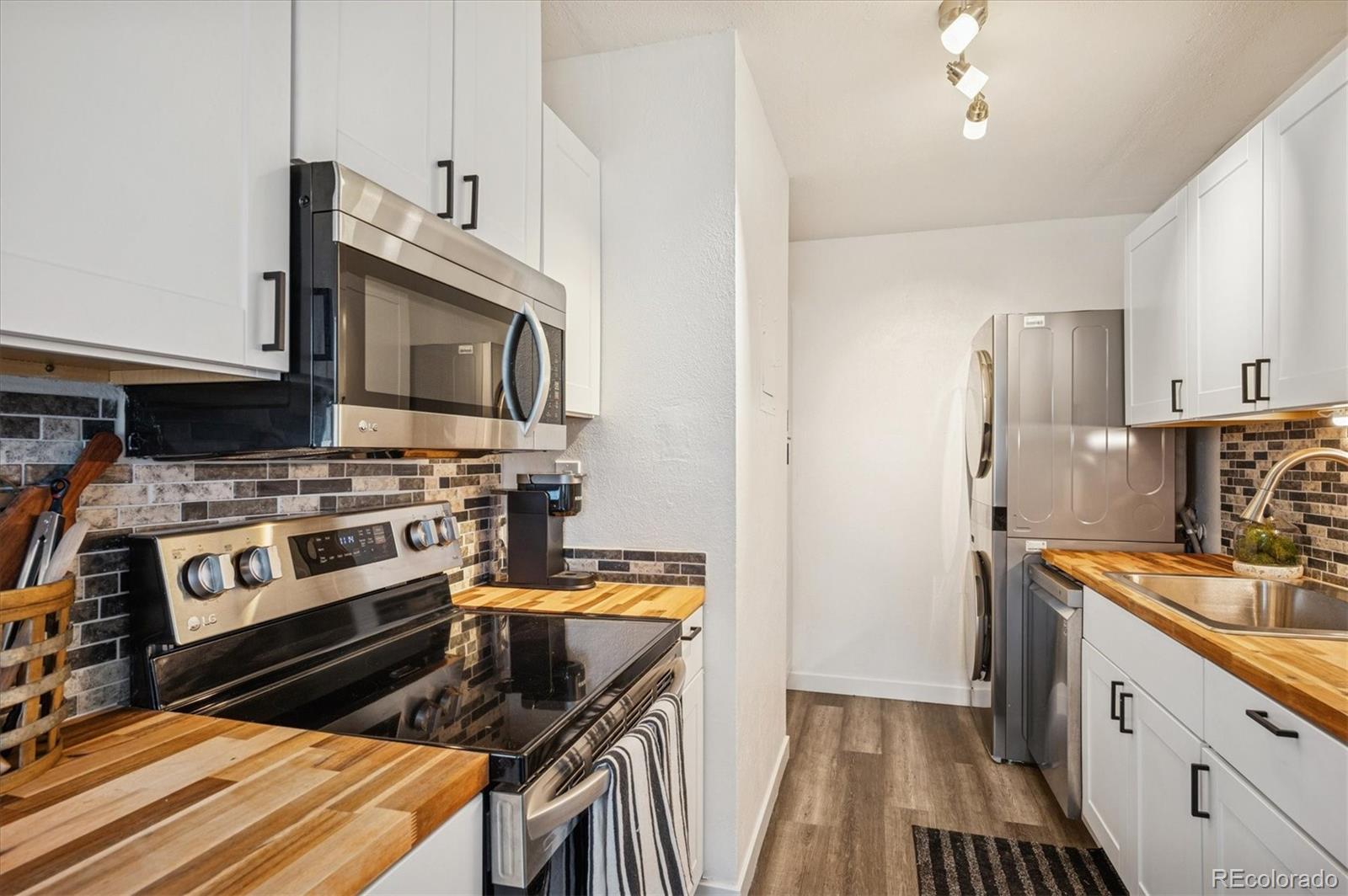 MLS Image #9 for 7309 w hampden avenue 1003,lakewood, Colorado