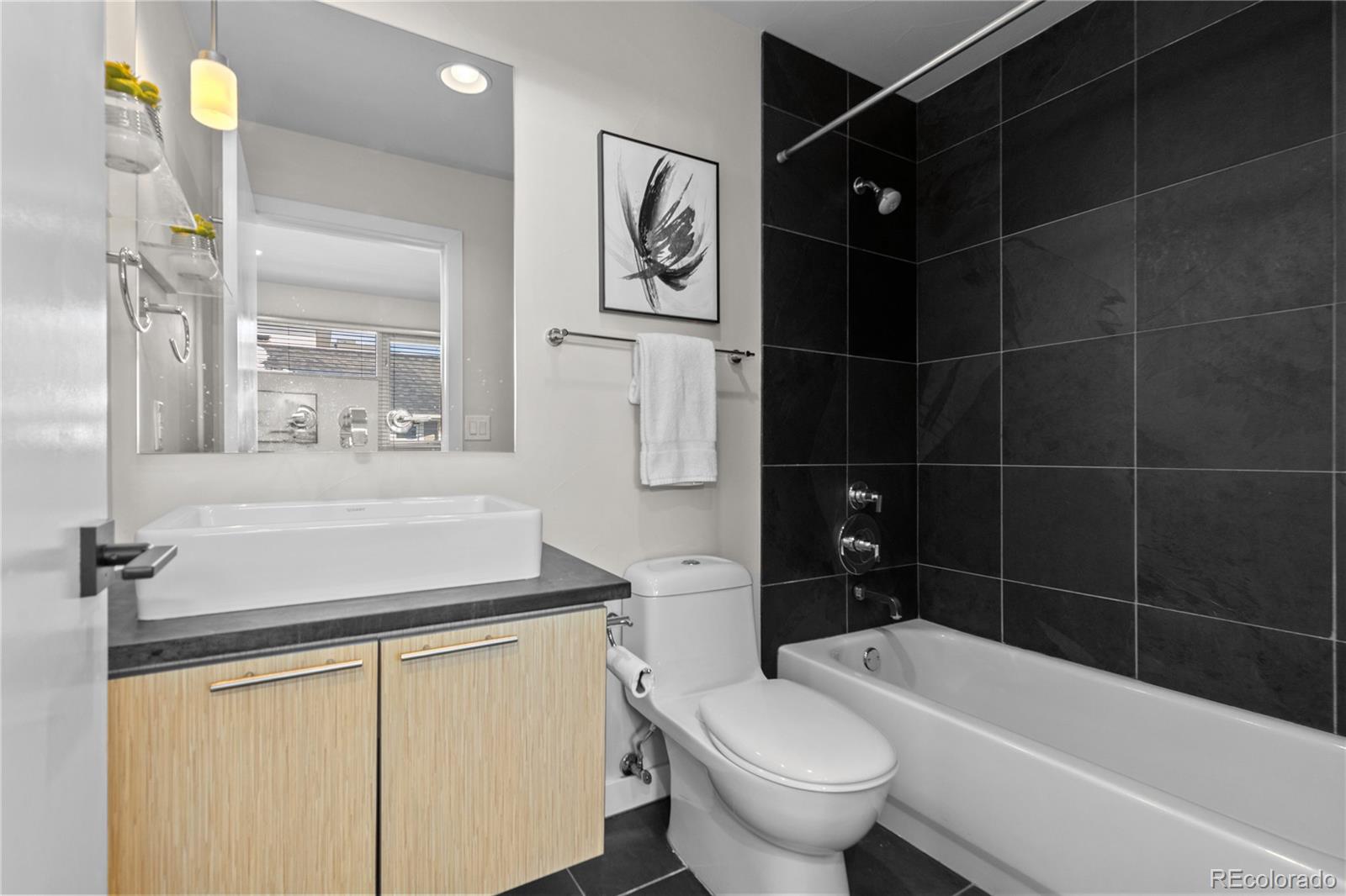 MLS Image #18 for 1822 w 33rd avenue 103,denver, Colorado