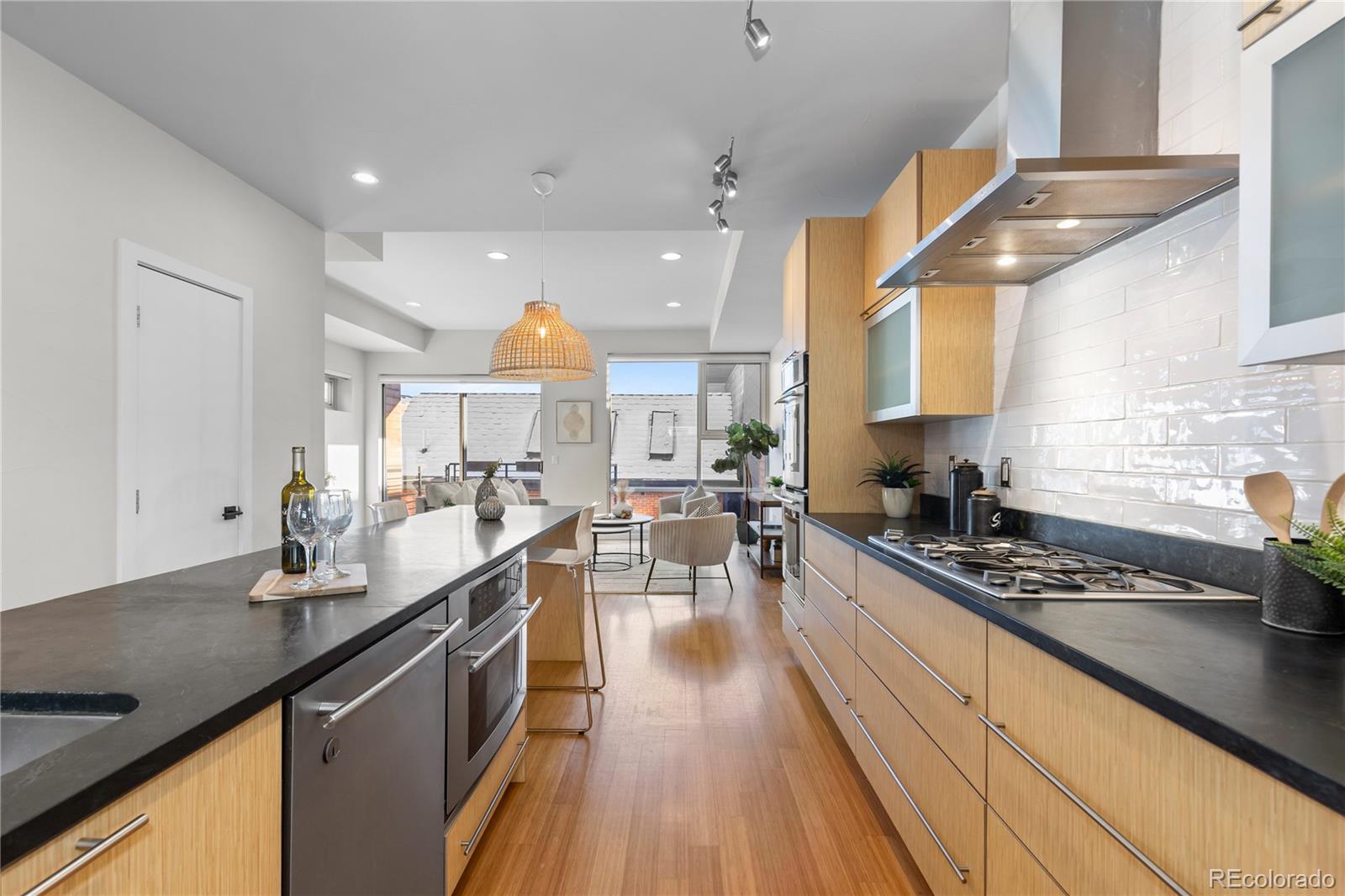 MLS Image #3 for 1822 w 33rd avenue 103,denver, Colorado
