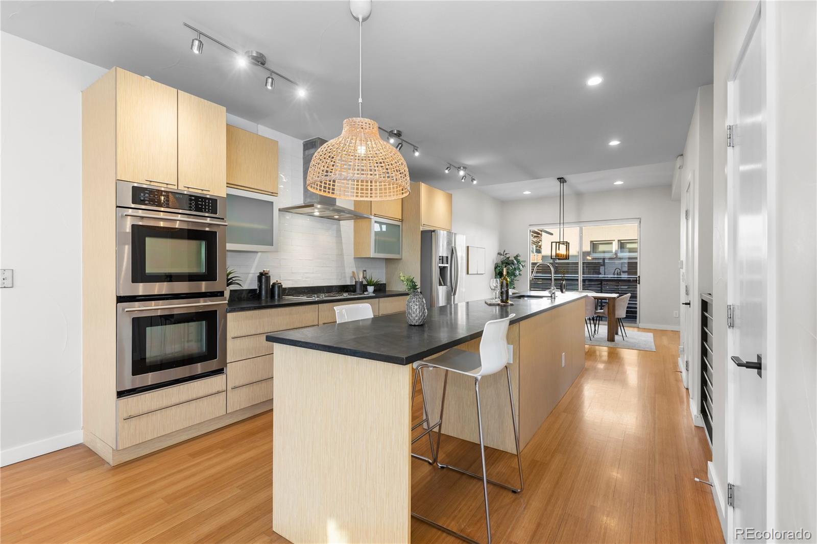 MLS Image #4 for 1822 w 33rd avenue 103,denver, Colorado