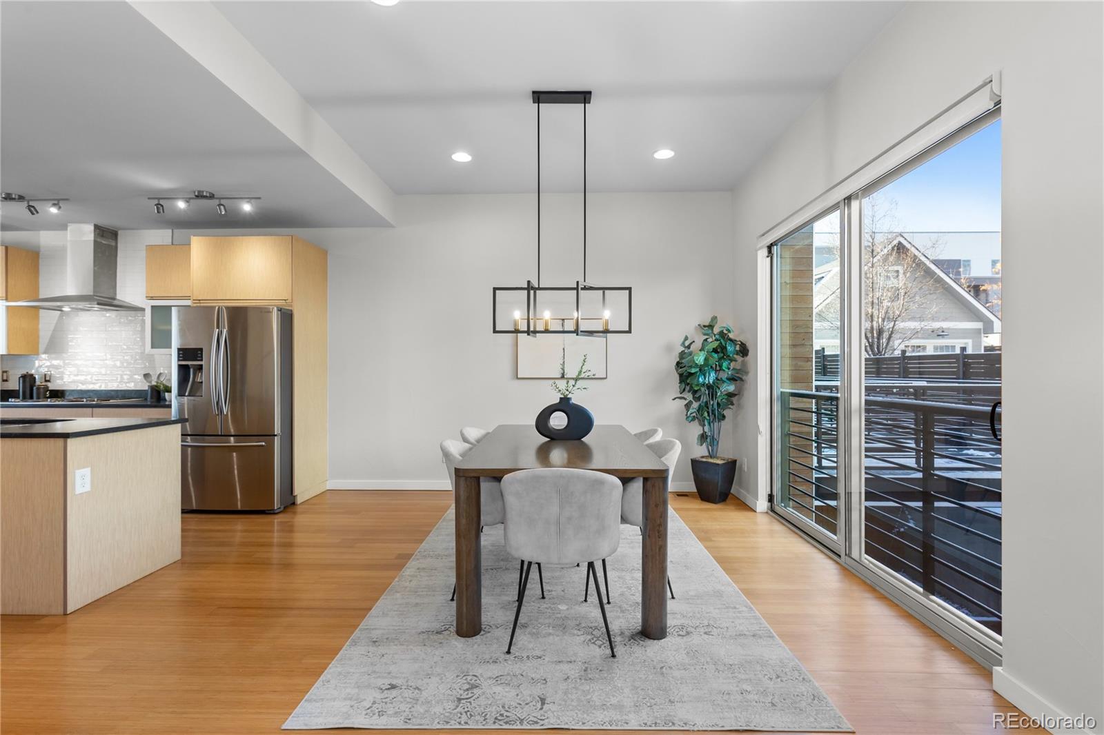 MLS Image #6 for 1822 w 33rd avenue 103,denver, Colorado