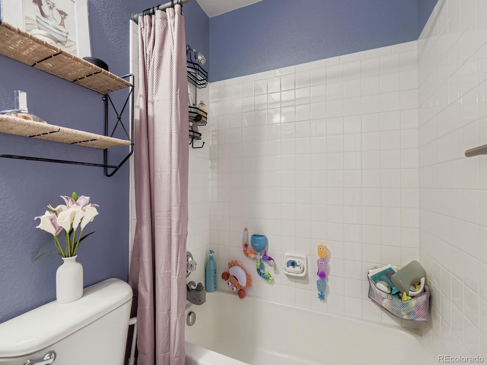MLS Image #18 for 19003 e harvard drive,aurora, Colorado