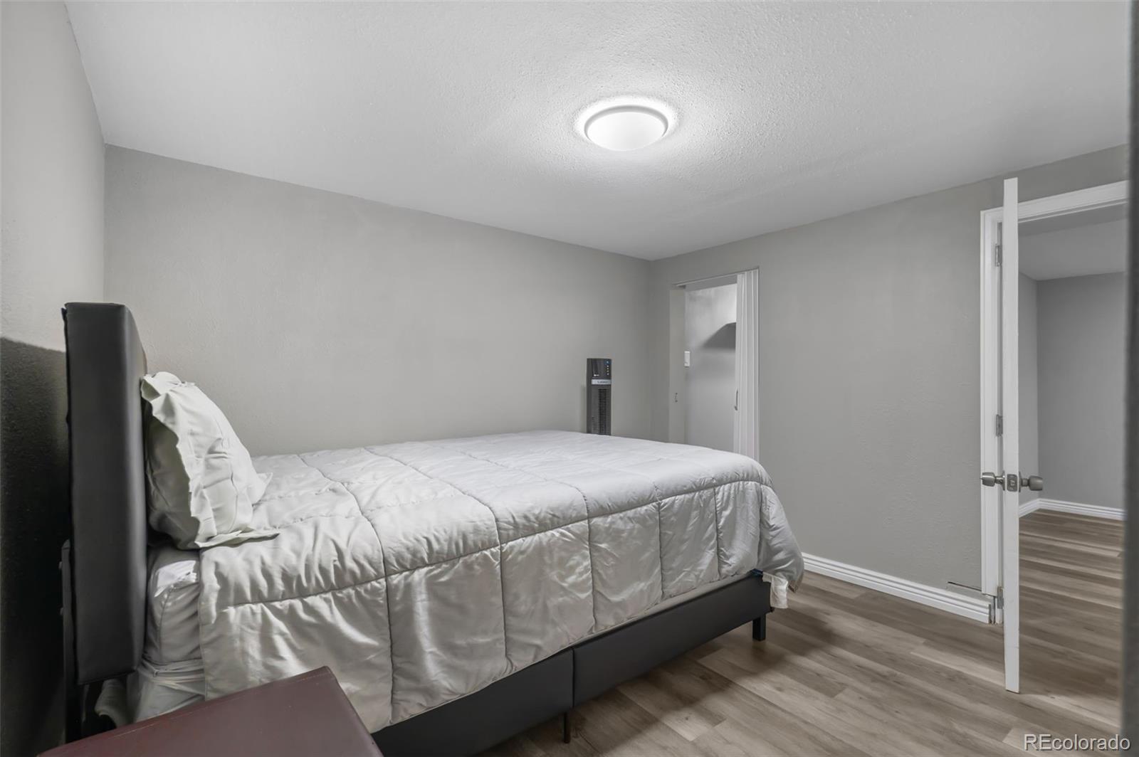 MLS Image #17 for 4901  bryant street,denver, Colorado