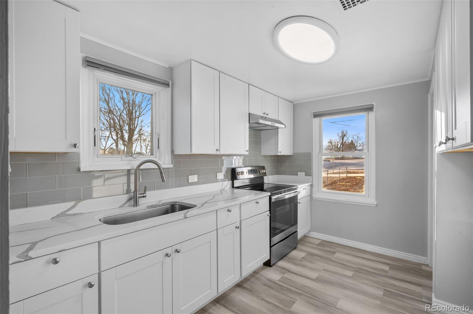 MLS Image #6 for 4901  bryant street,denver, Colorado