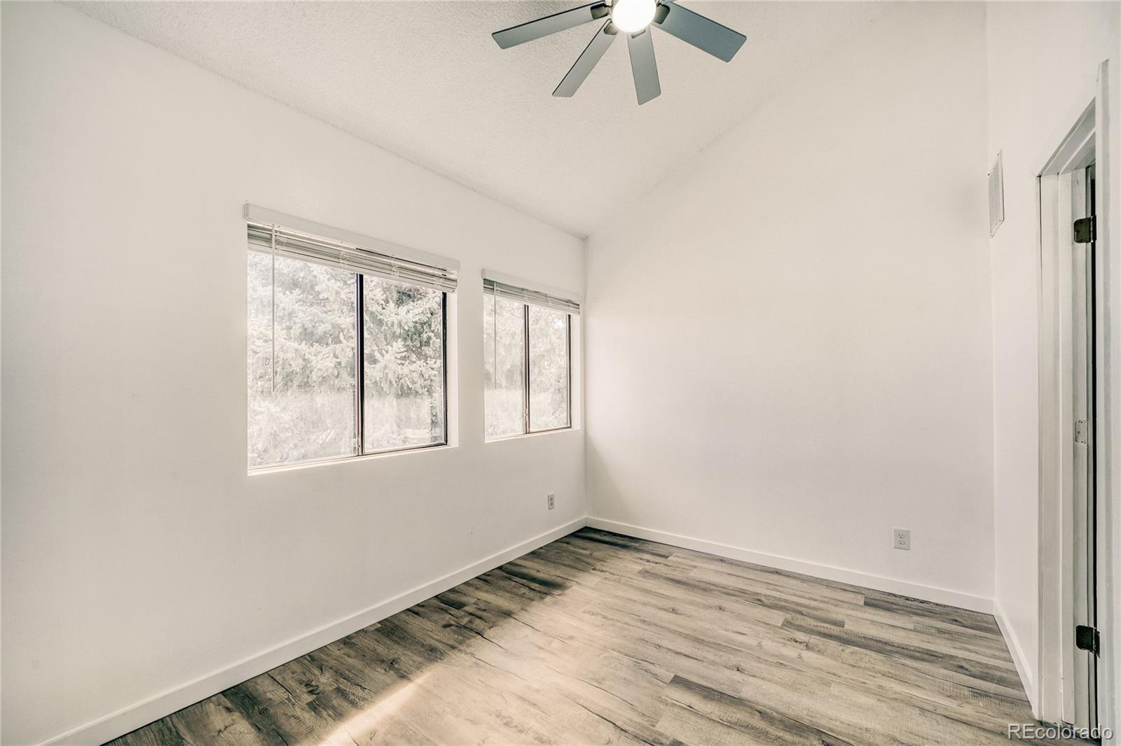 MLS Image #8 for 1825  kendall street 205,lakewood, Colorado