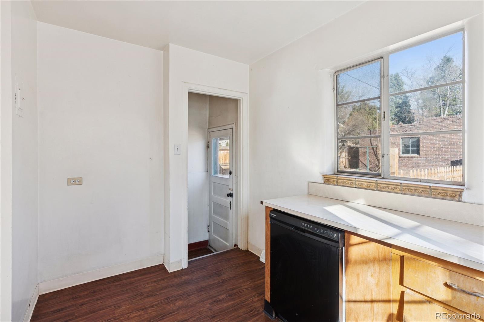 MLS Image #12 for 1696 s downing street,denver, Colorado