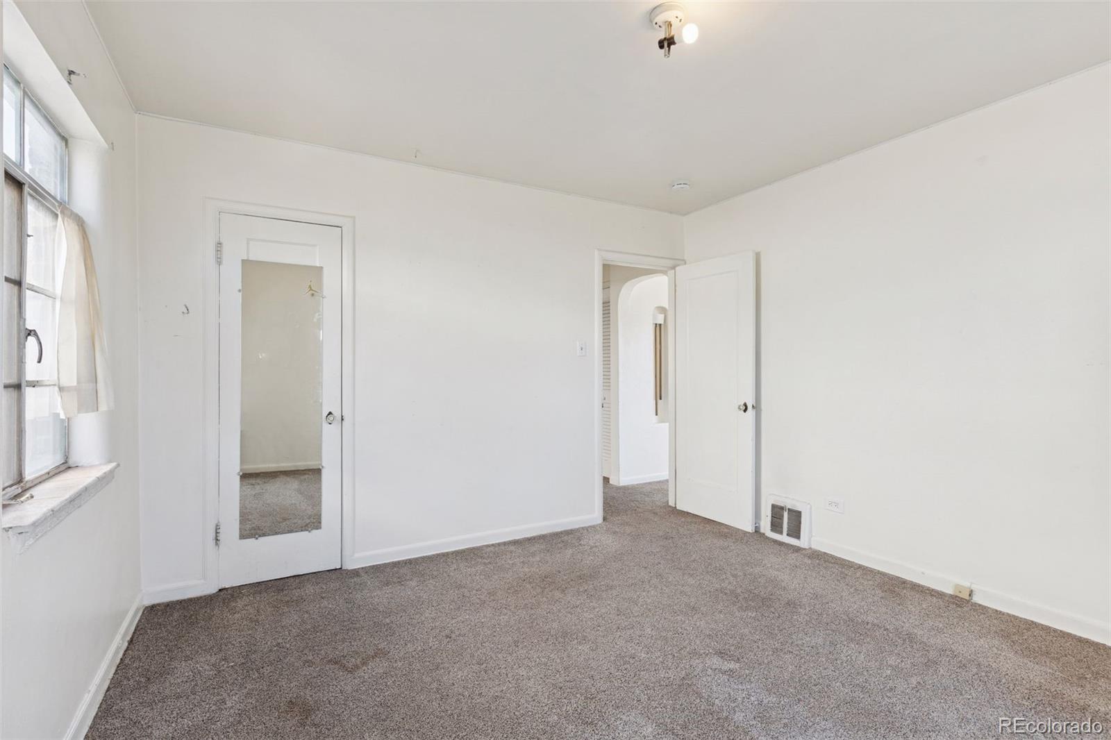 MLS Image #6 for 1696 s downing street,denver, Colorado