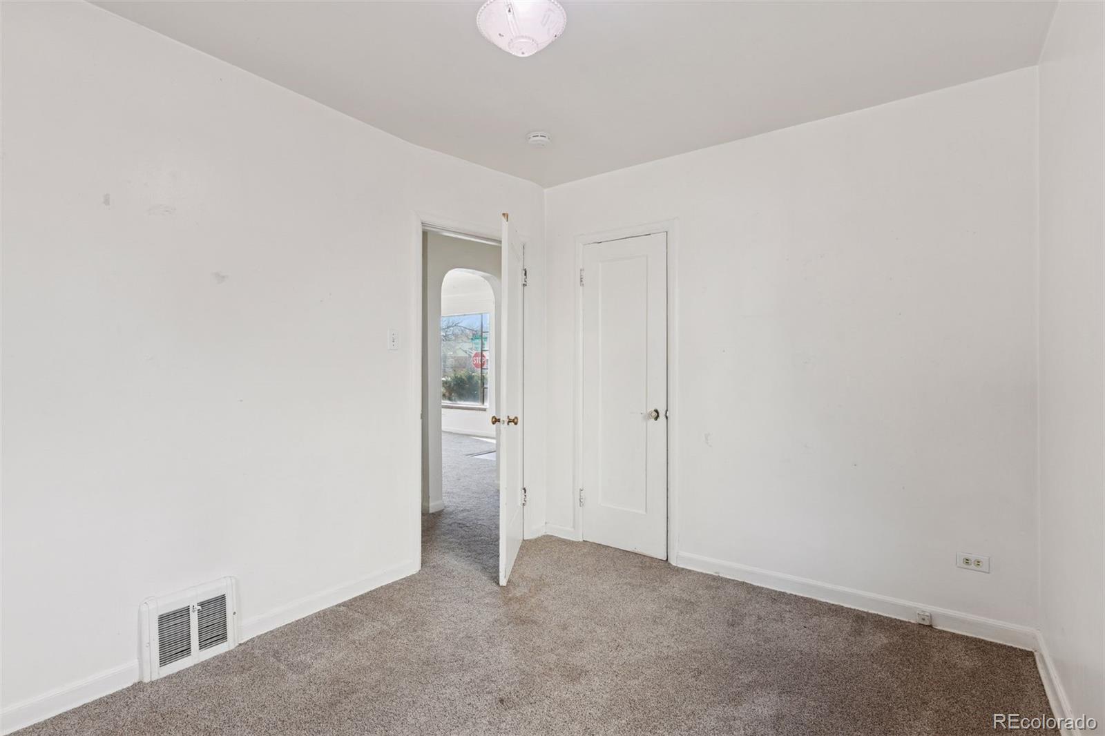 MLS Image #9 for 1696 s downing street,denver, Colorado