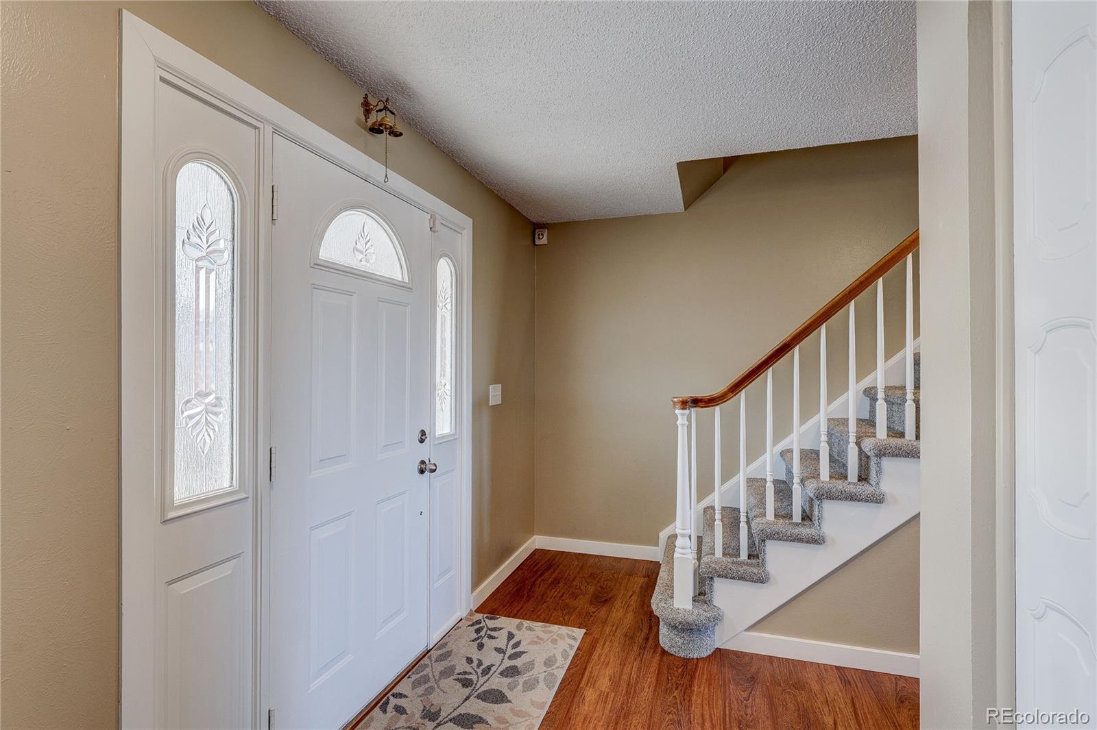 MLS Image #3 for 7053 s johnson street,littleton, Colorado